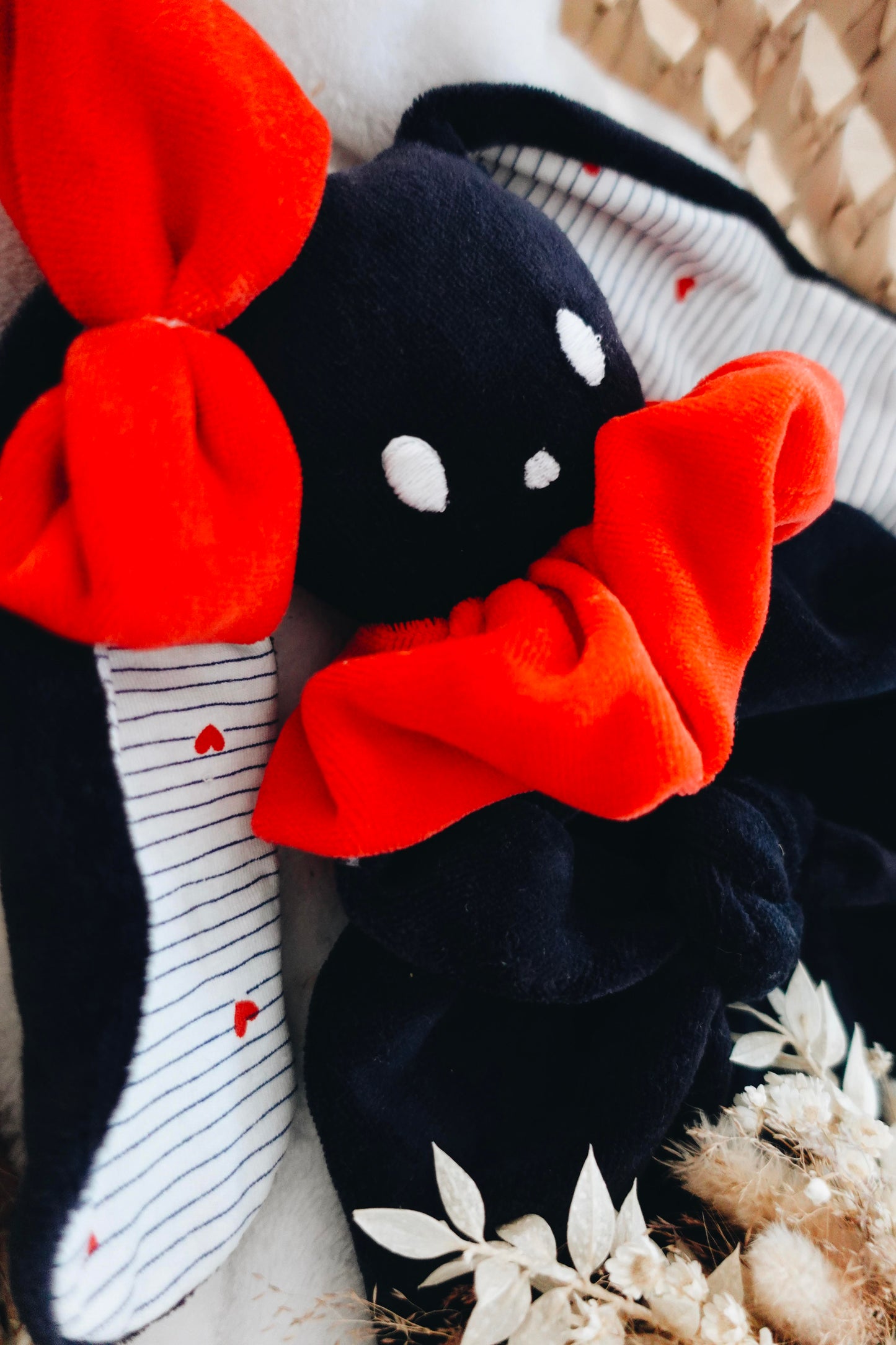 PROTOTYPE - Doudou Velours Gaufrette - France