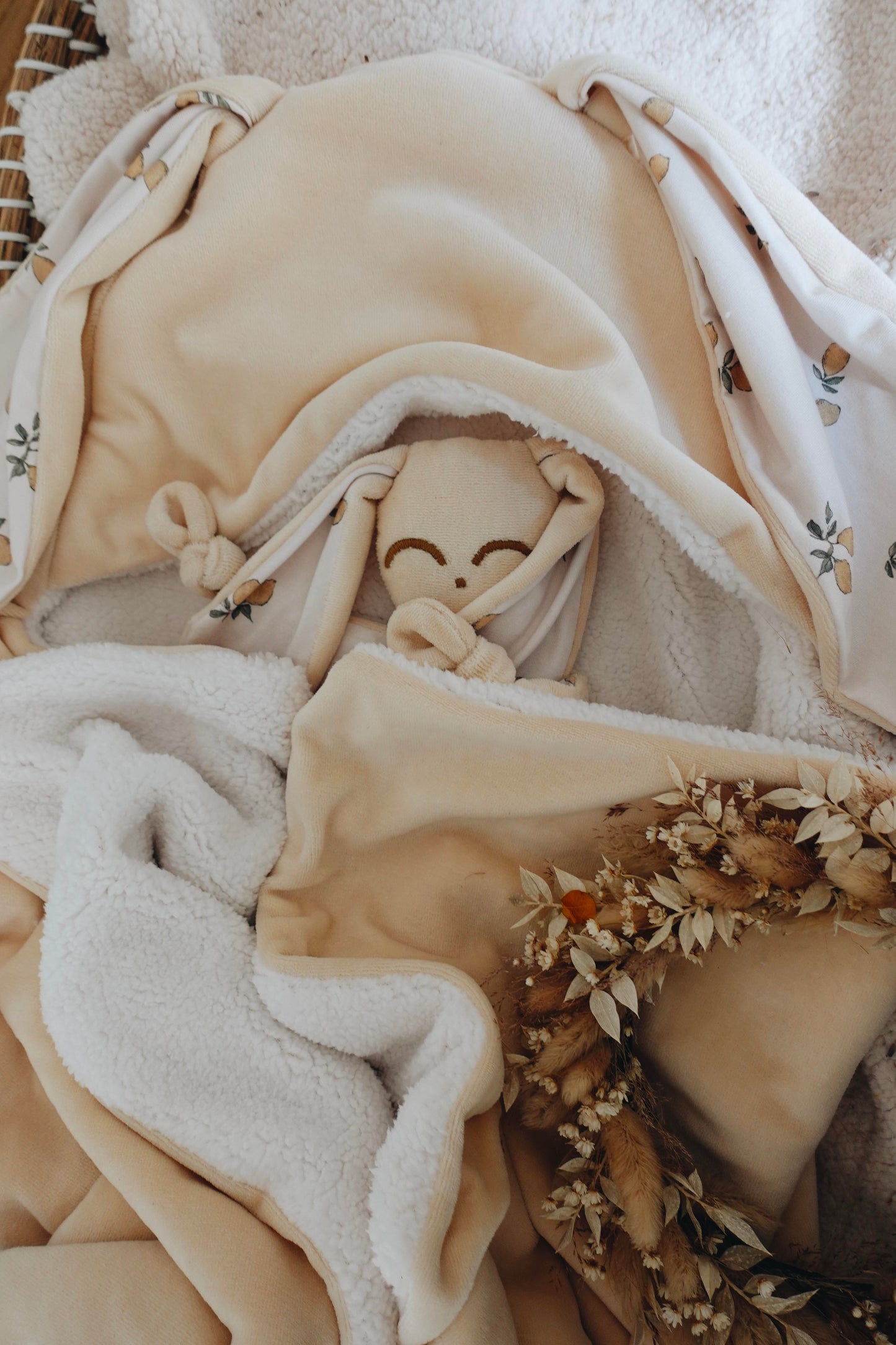 PROTOTYPE - Doudou Velours Chouchou - Lemons