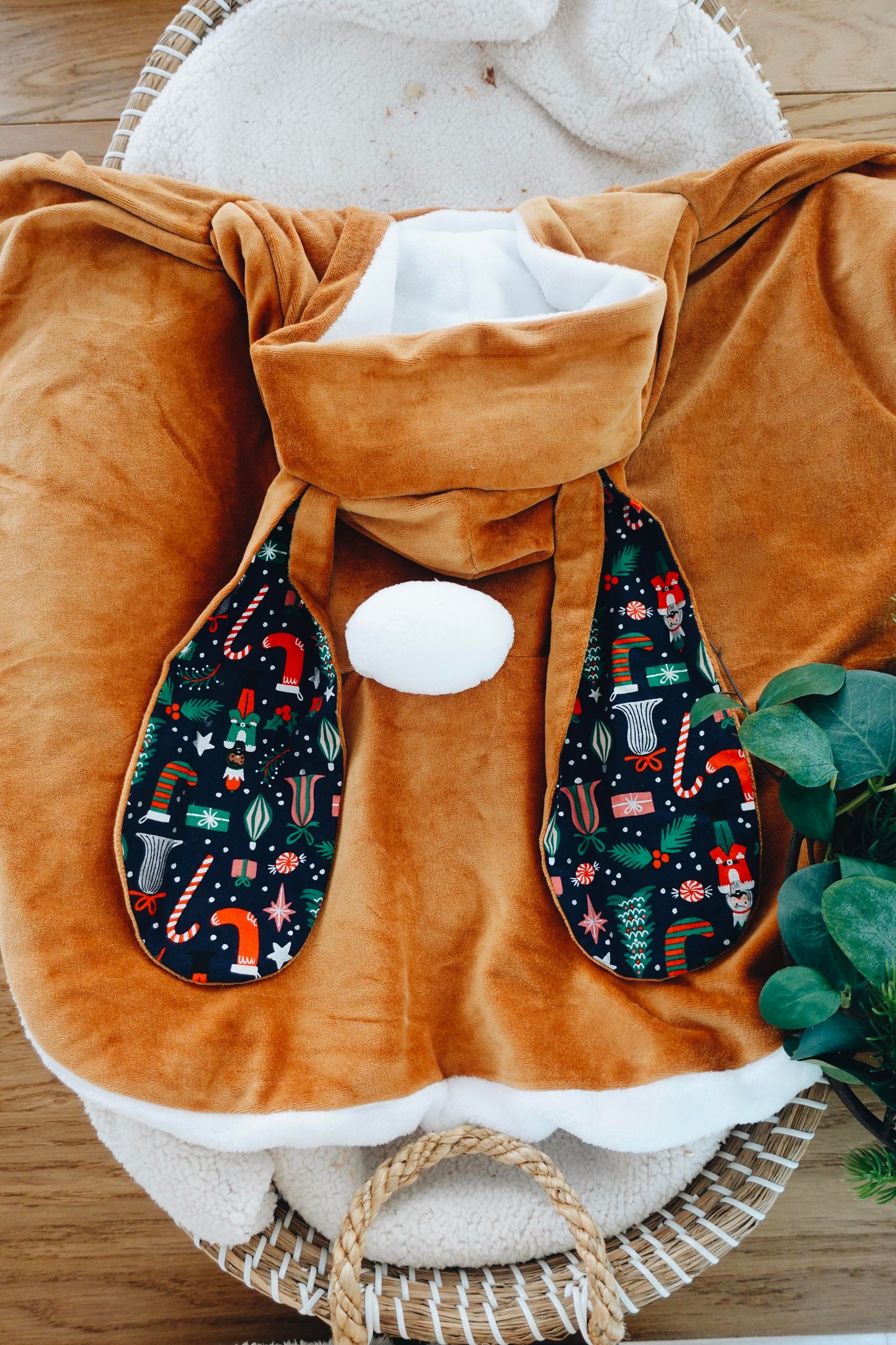 Poncho - Jolly Nutcracker