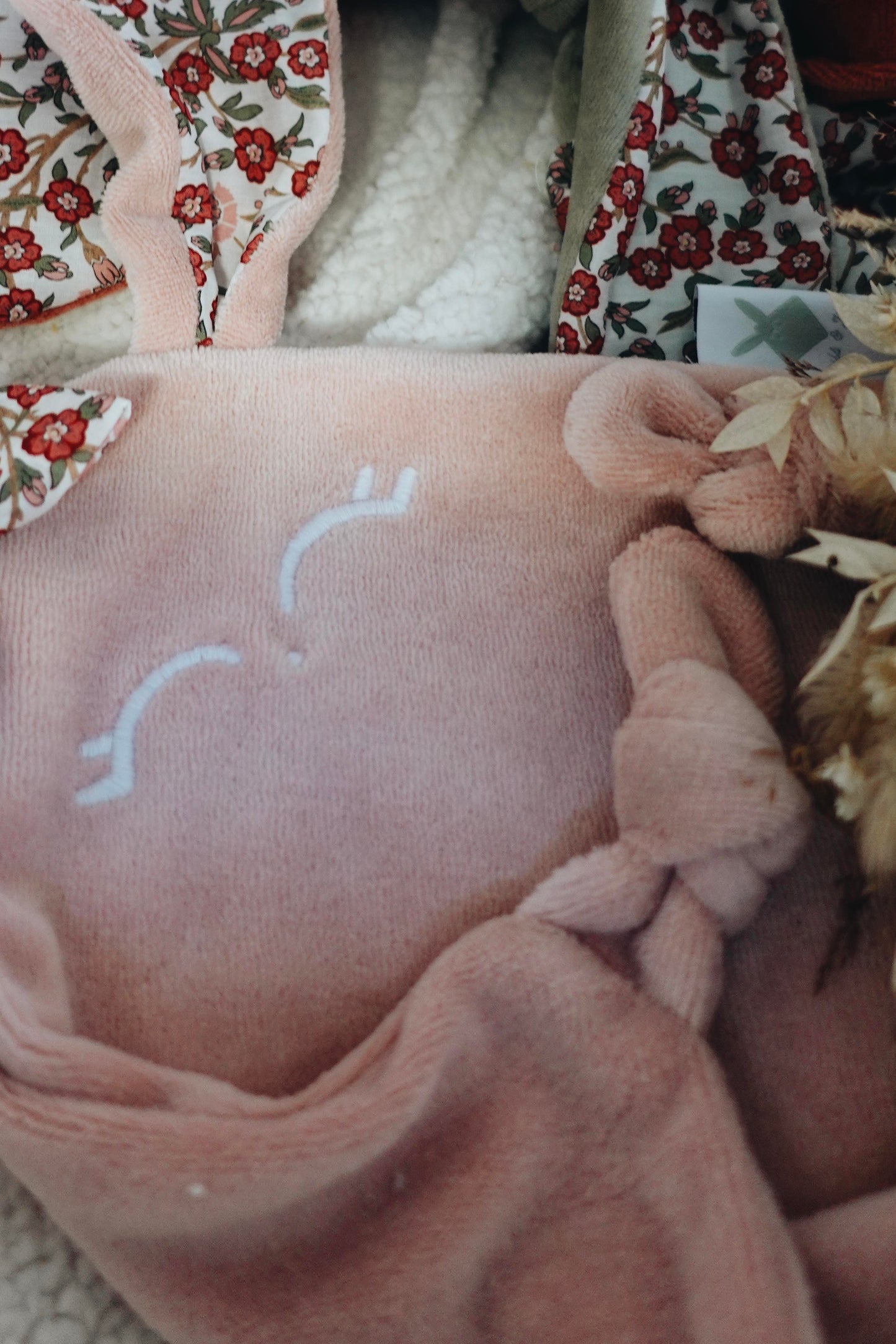 PROTOTYPE - Doudou Velours Mini Noeuds - Empress Brique