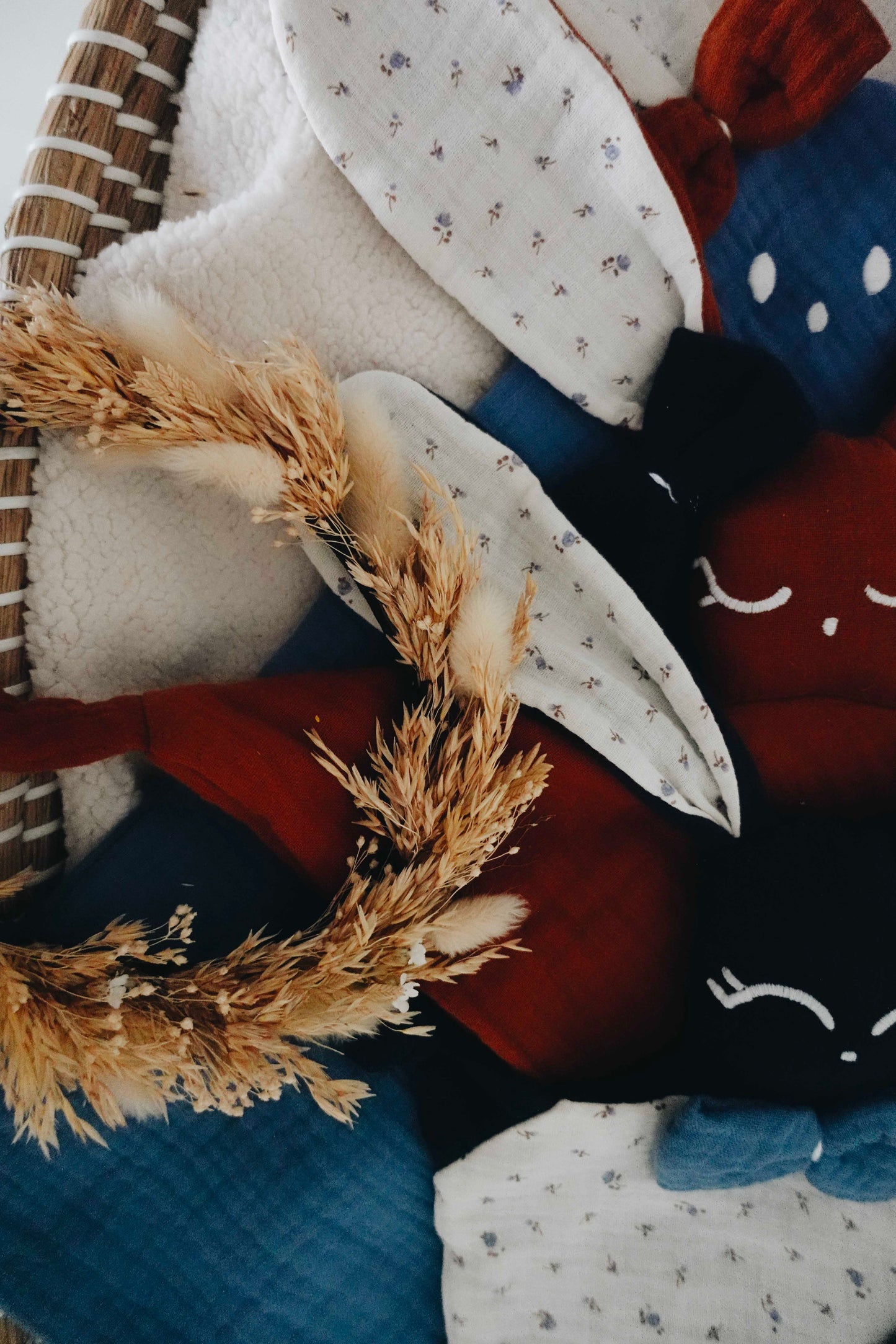 PROTOTYPE - Doudou Lange Cocooning Noeuds - Blue Leaves