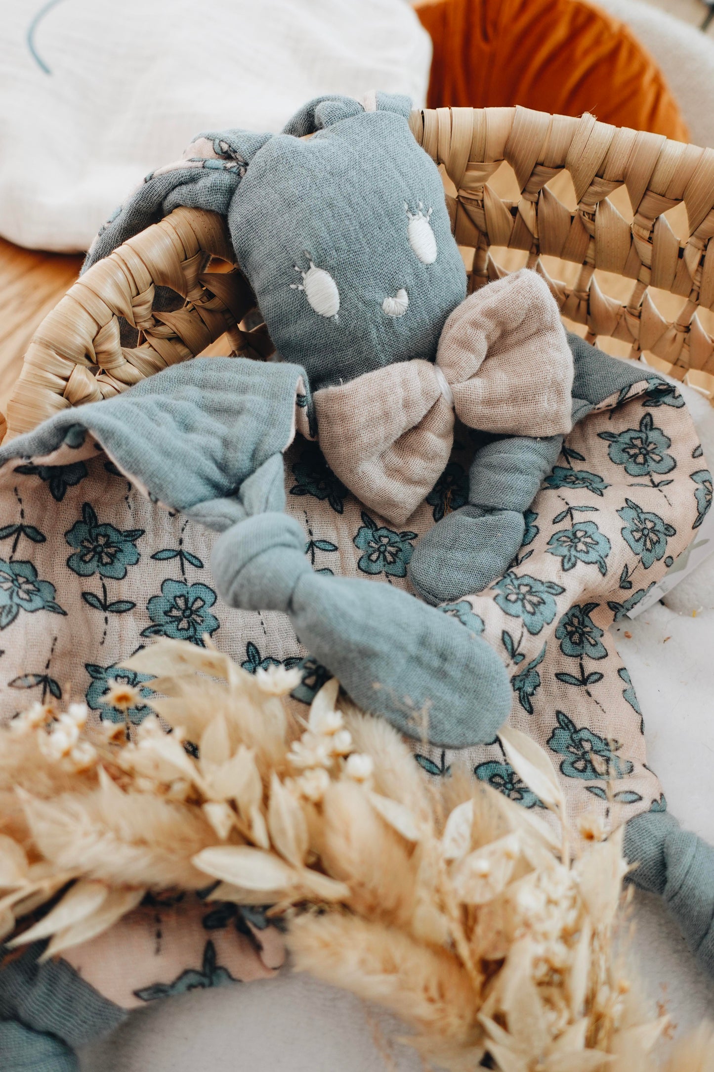 Doudou Lange Chouchou – Turquoise Petals