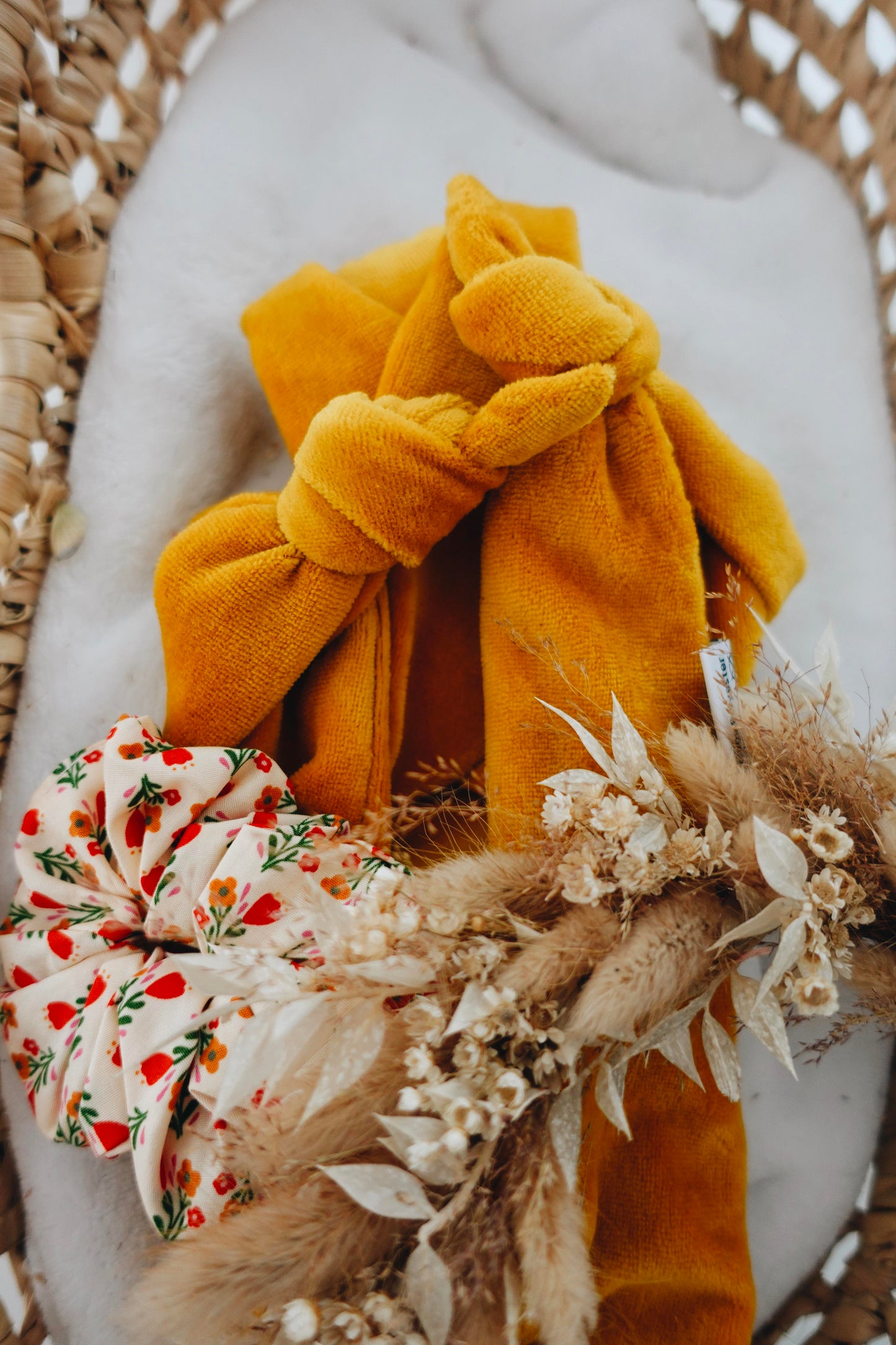 Doudou Velours Gaufrette - Say it with Flowers