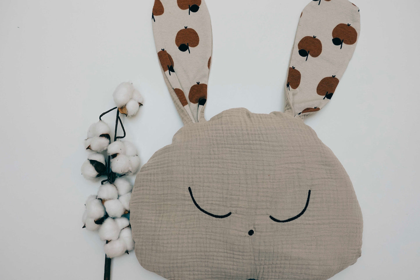 PROTOTYPE - Petit Coussin Lange - Apple