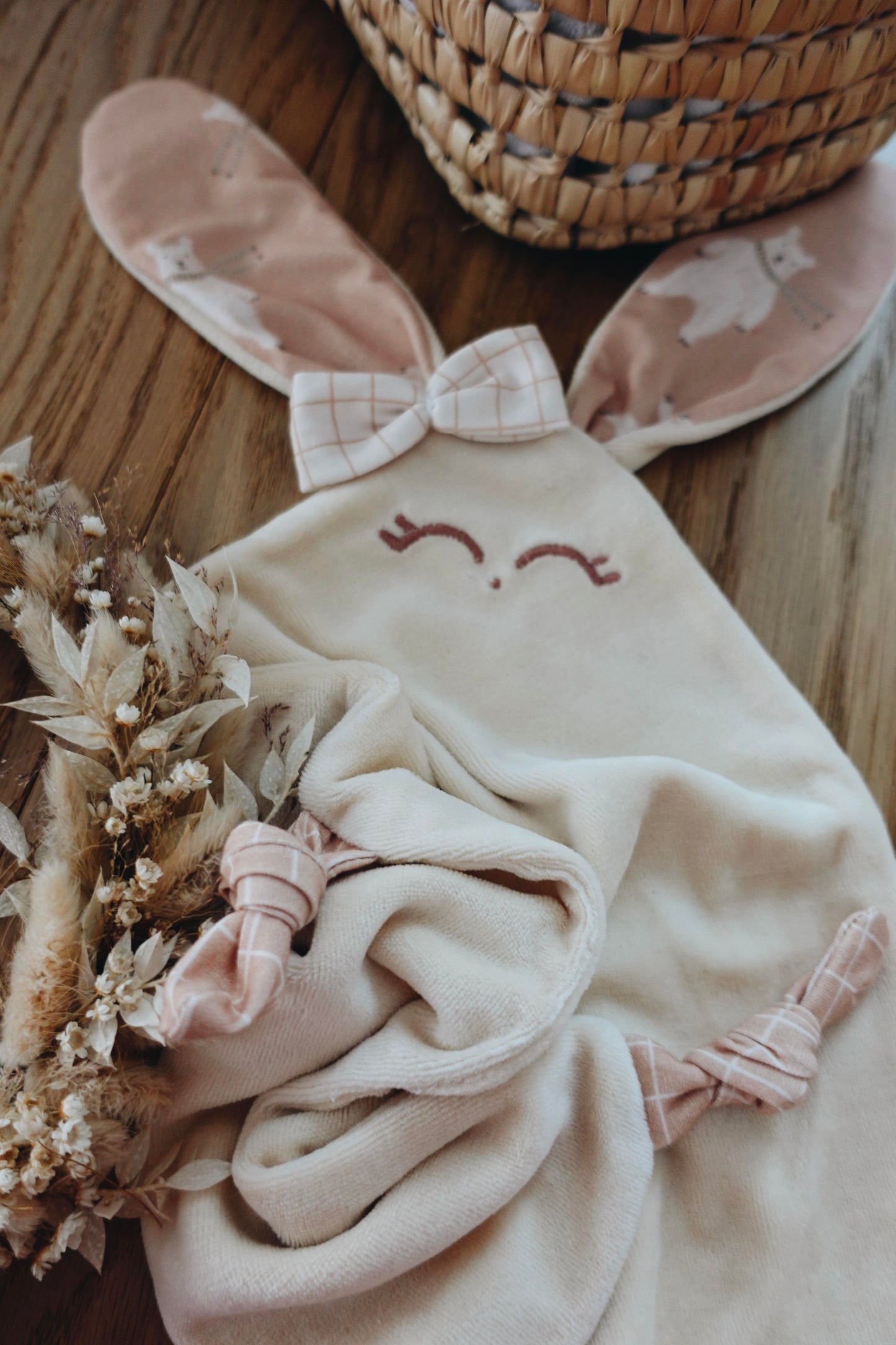 PROTOTYPE -Doudou Velours Classique Noeuds - Checks and Bears Nude