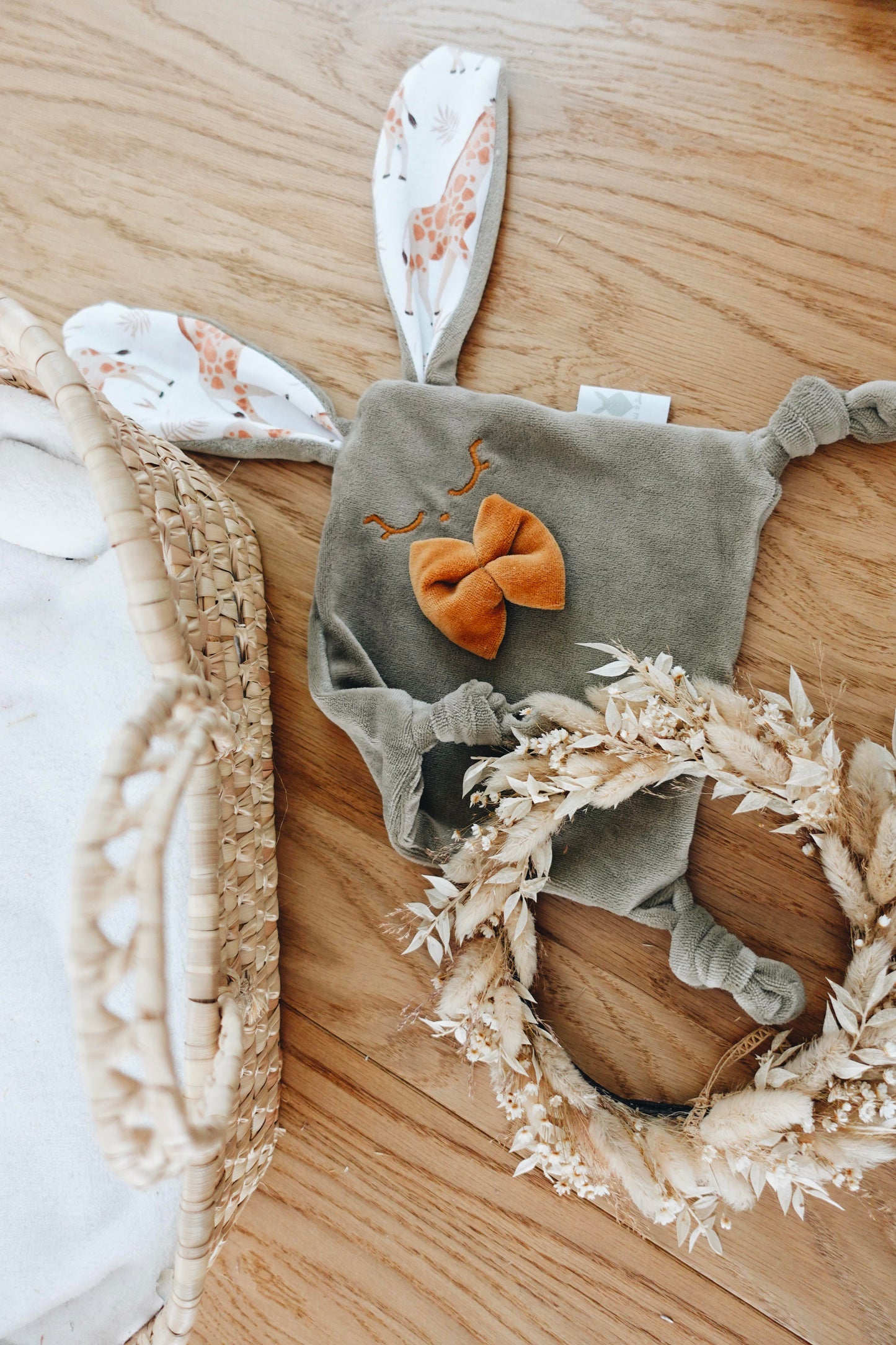 PROTOTYPE - Doudou Velours Mini Noeuds - Girafes