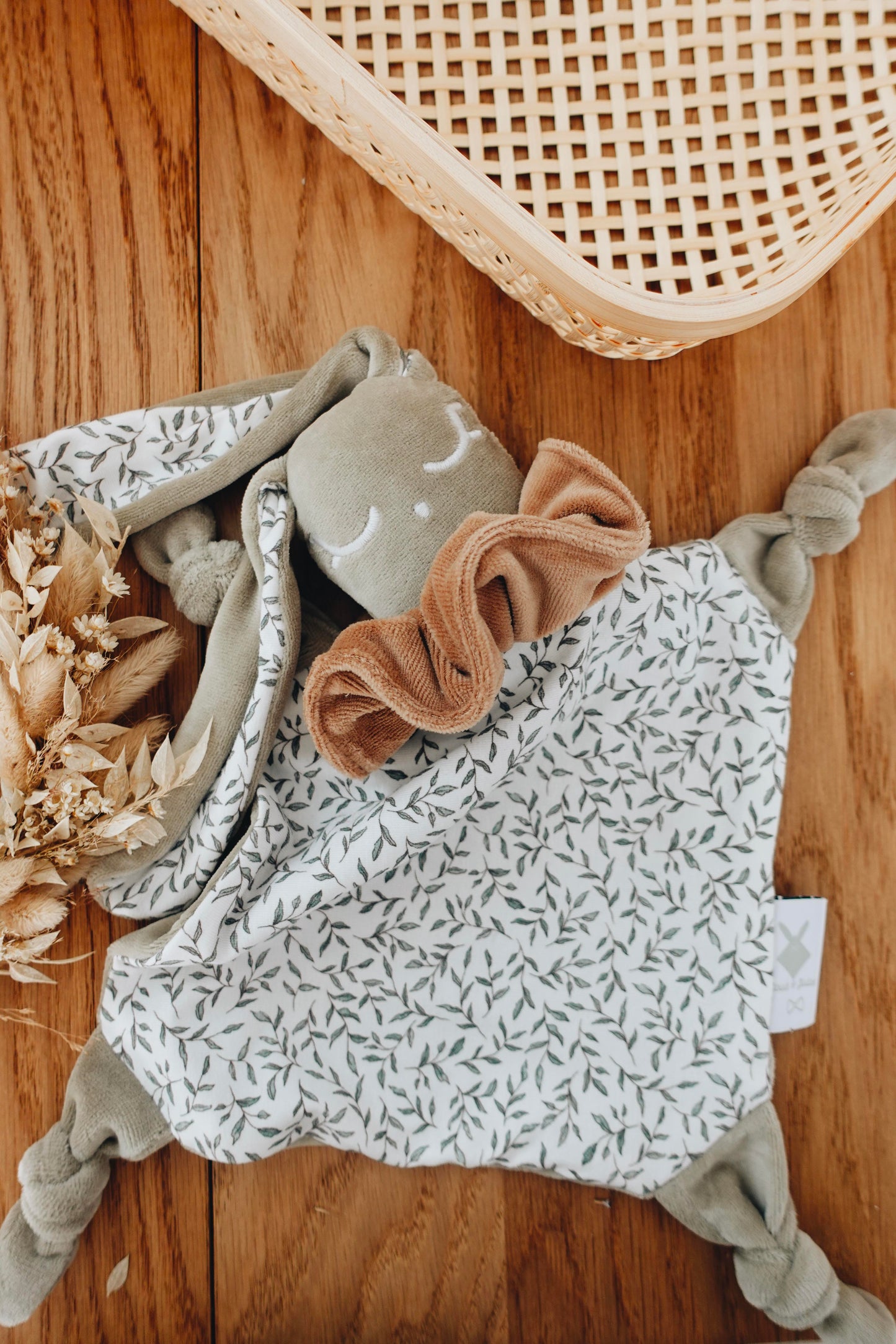 PROTOTYPE - Doudou Velours Chouchou - Green Leaves