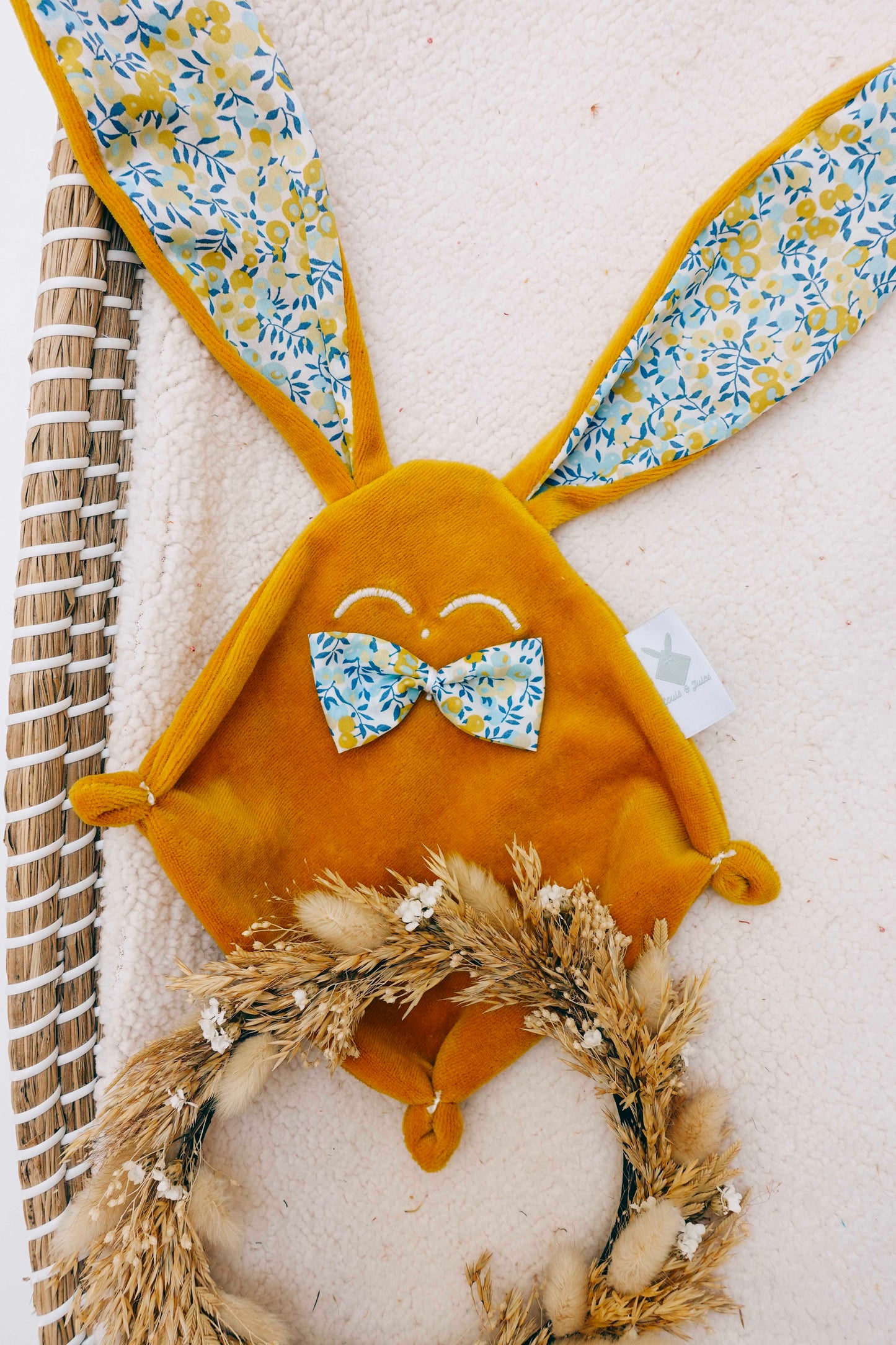 PROTOTYPE - Doudou Velours Mini - Wiltshire Sunshine