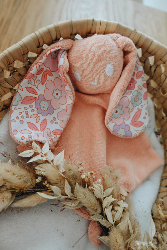 PROTOTYPE - Bébé Doudou Eponge - Mathilde