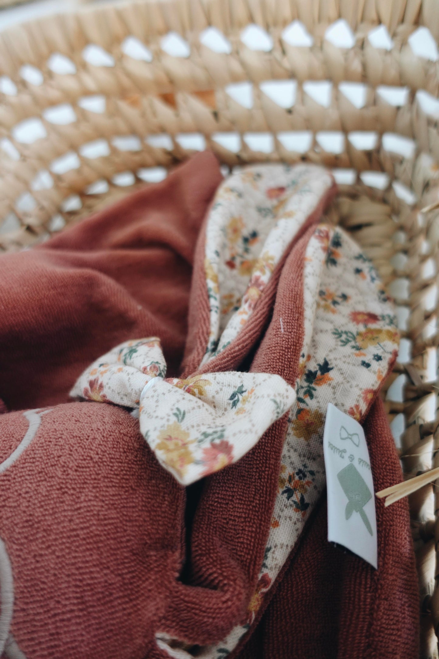 Doudou Eponge Gaufrette - Judith