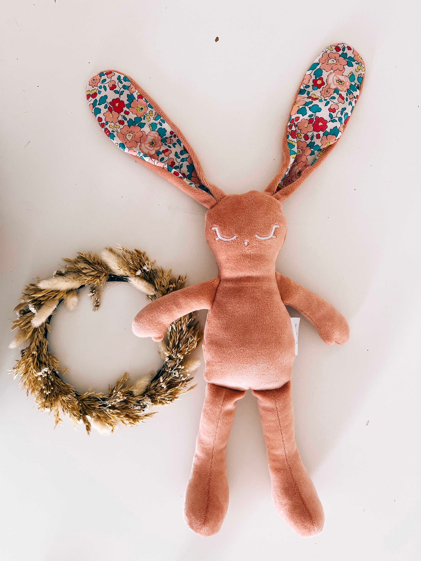 PROTOTYPE - Peluche - Betsy Rhubarbe