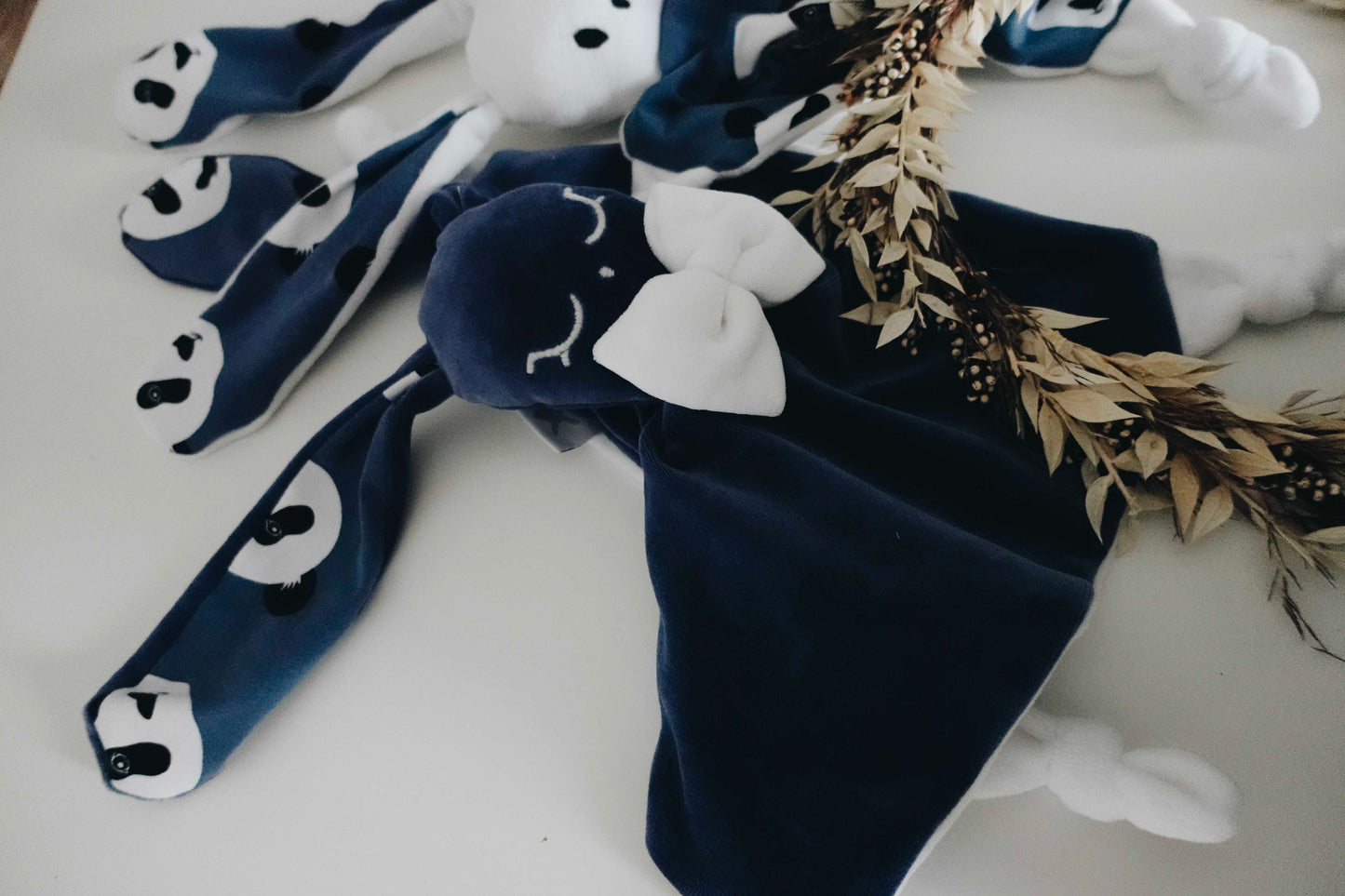 Doudou Velours Câlin Noeuds - Pandas
