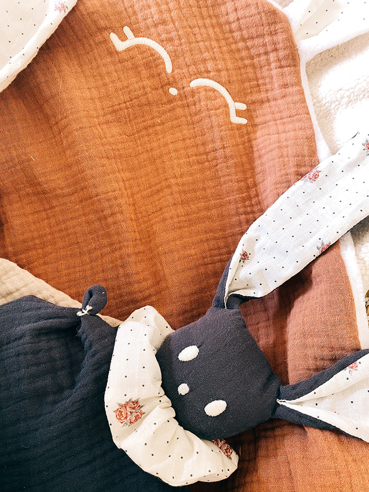 Couverture - Rose & Dots