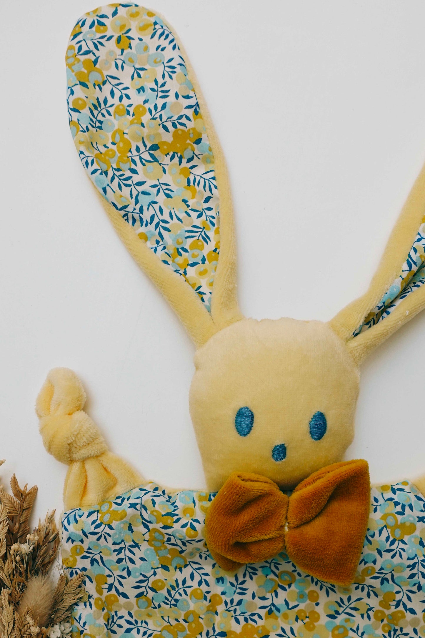 Doudou Velours Chouchou – Wiltshire Sunshine
