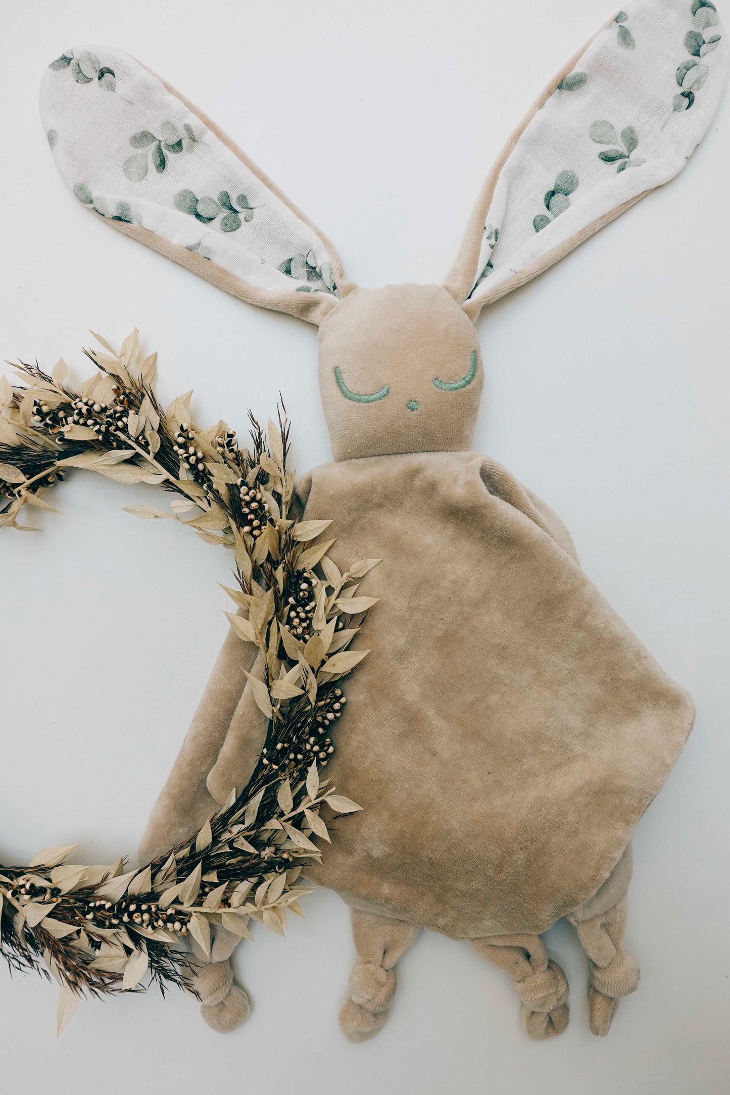 Doudou Velours Câlin avec noeuds - Eucalyptus