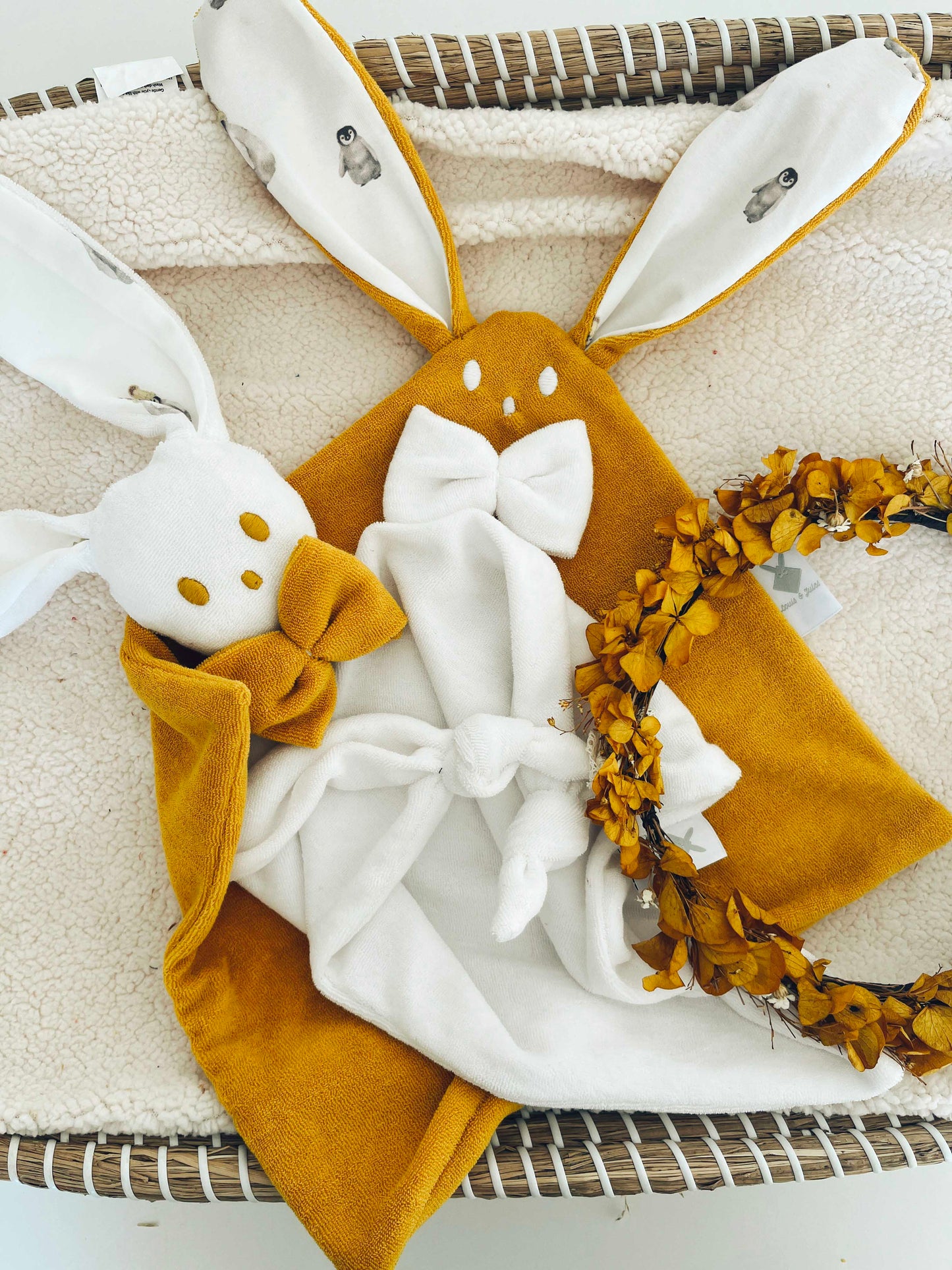 PROTOTYPE - Doudou Eponge Classique - Pingouins Jaune