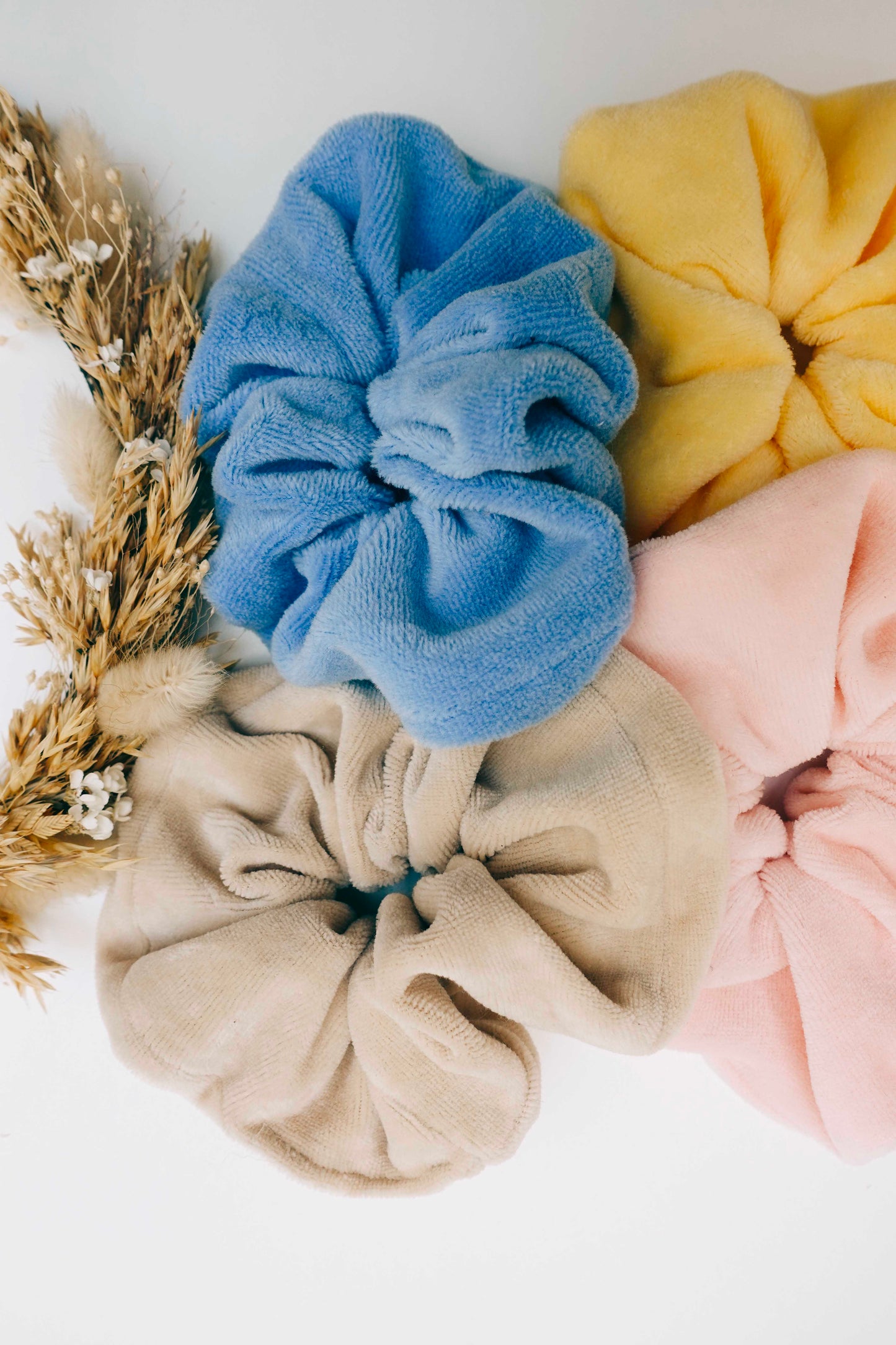 Doudou Velours Câlin avec noeuds - Color Block Pastel Sable