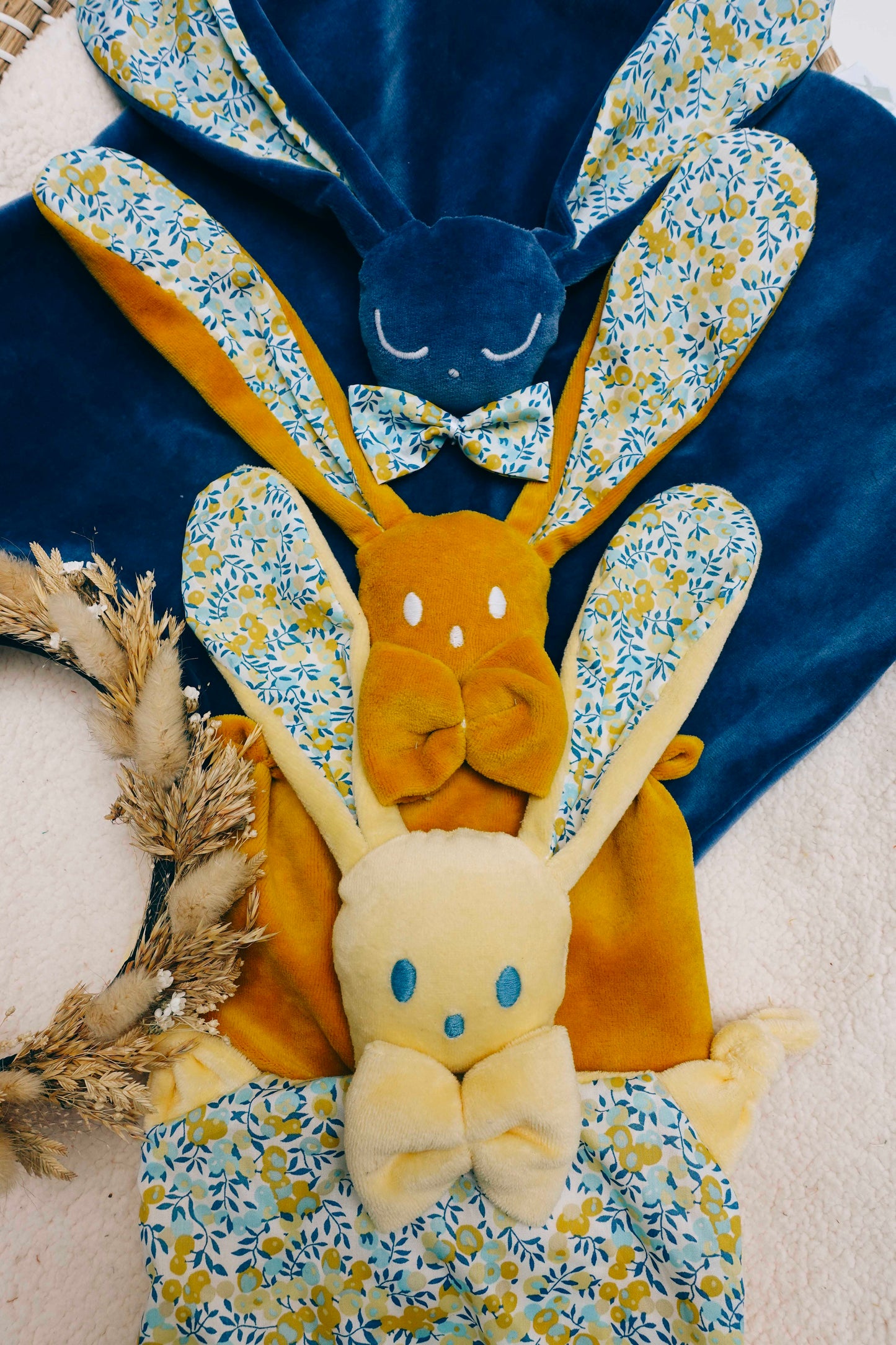 Doudou Velours Chouchou – Wiltshire Sunshine