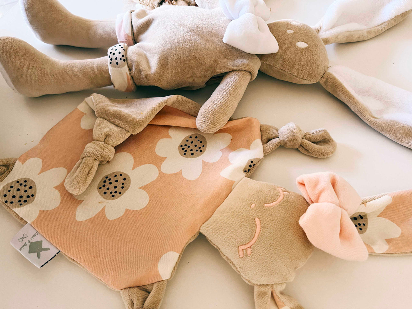 Doudou Velours Chouchou – Bloom Bloom Pink