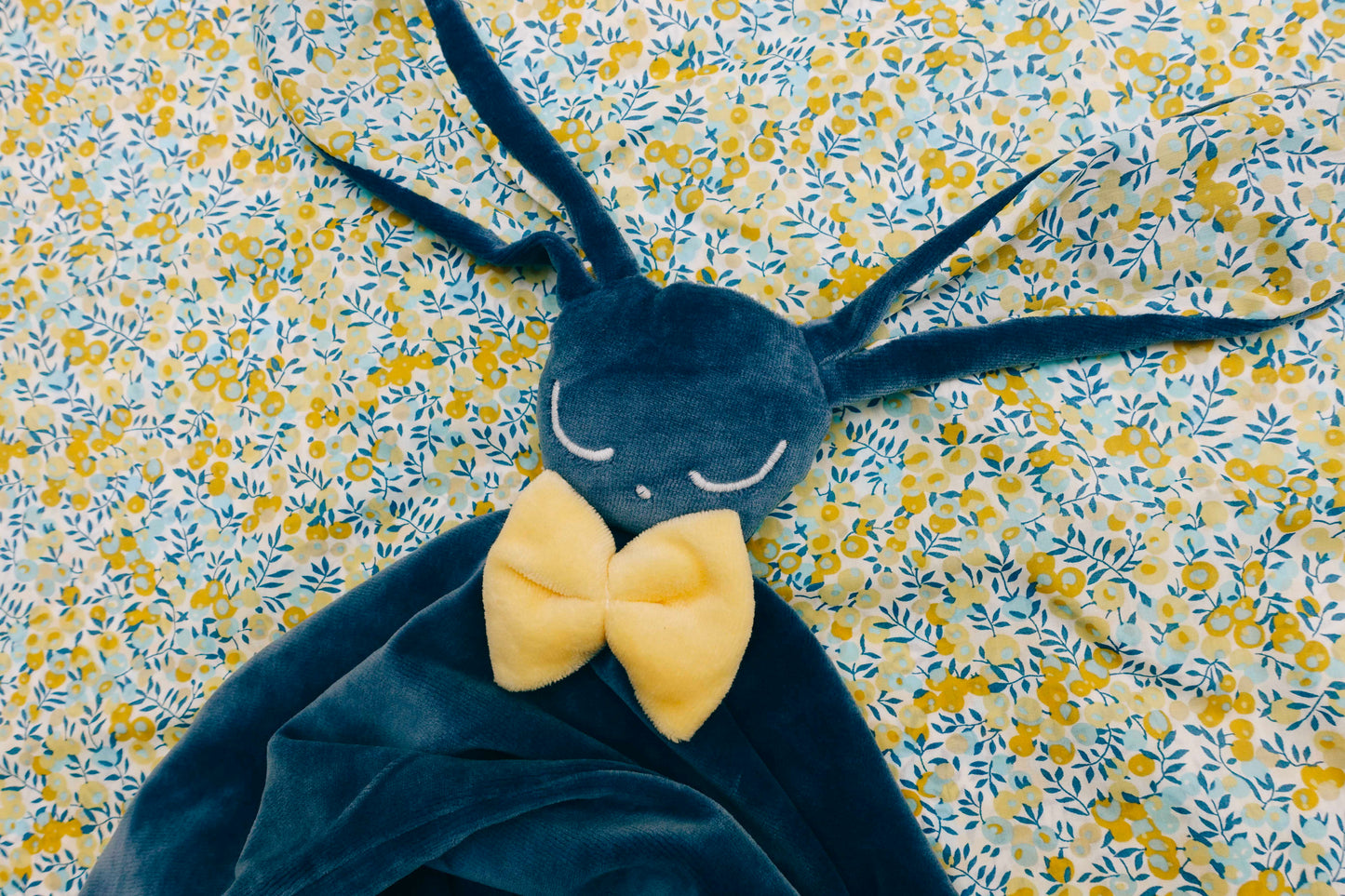 Doudou Velours Câlin - Wiltshire Sunshine