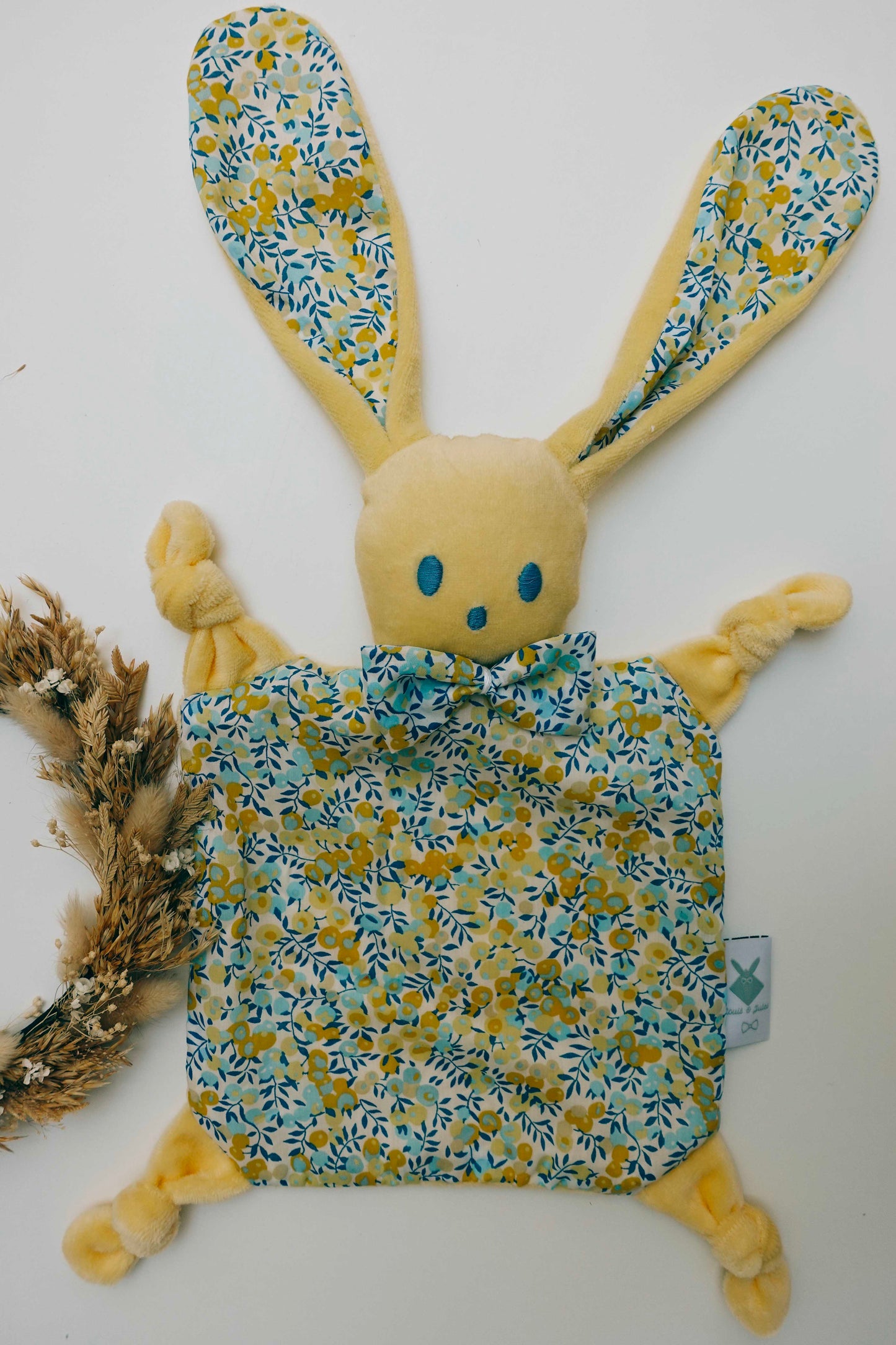 Doudou Velours Chouchou – Wiltshire Sunshine