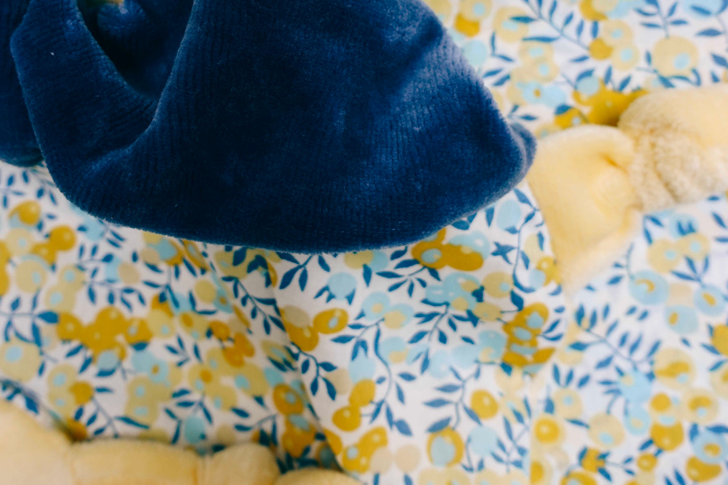 Doudou Velours Chouchou – Wiltshire Sunshine