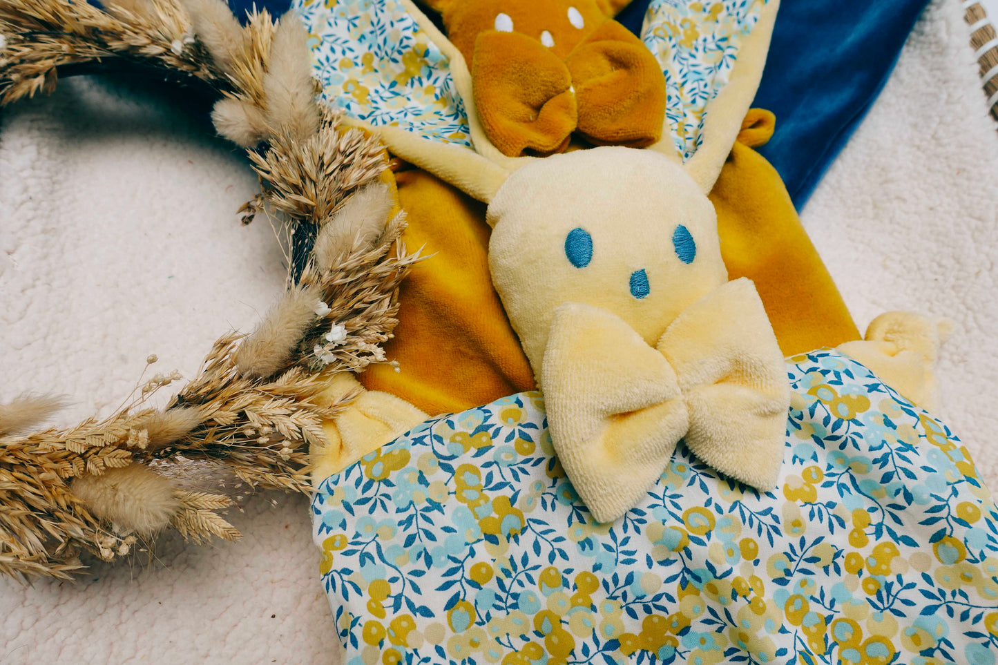 Doudou Velours Chouchou – Wiltshire Sunshine