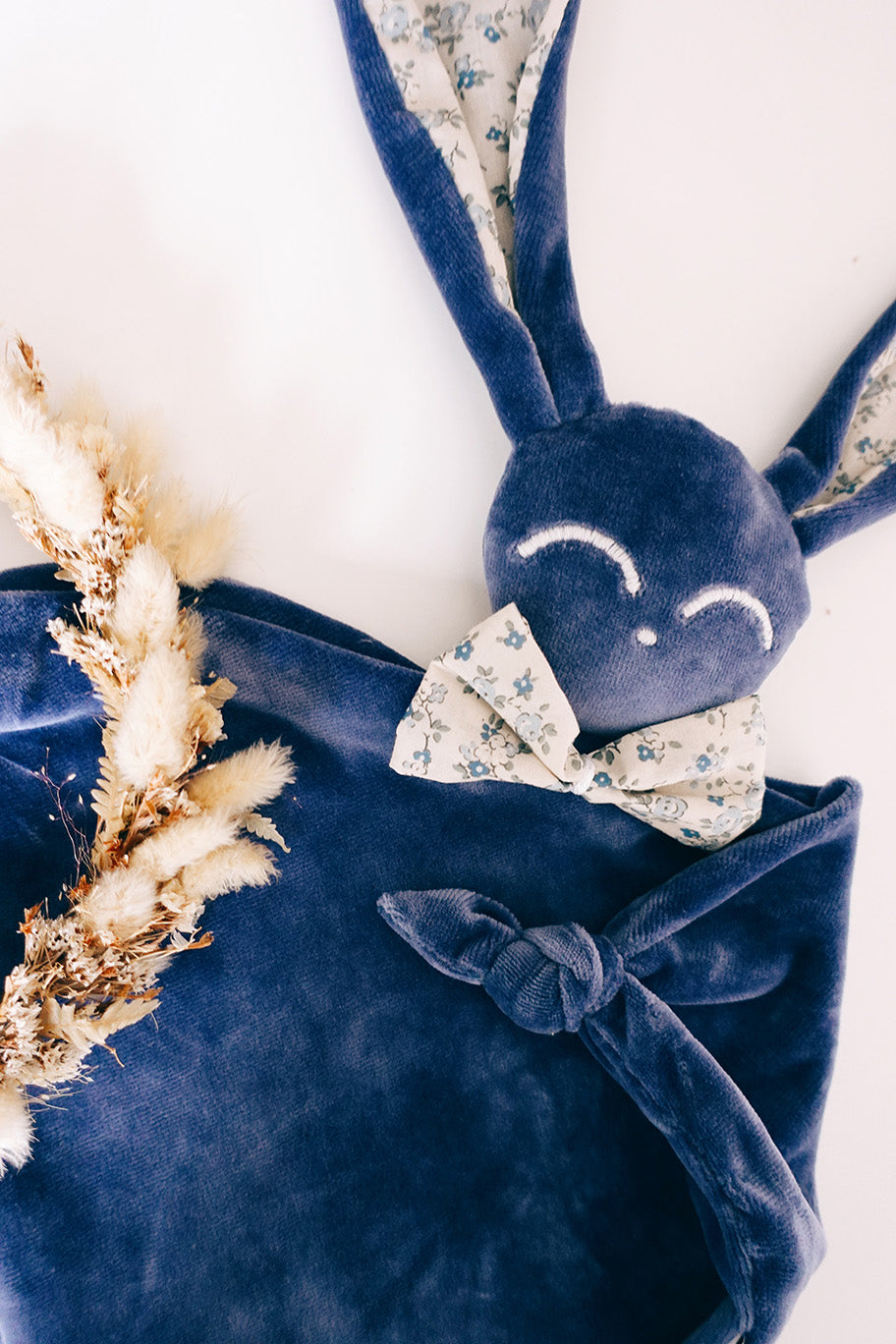 PROTOTYPE - Doudou Velours Gaufrette - Bleu de Chine