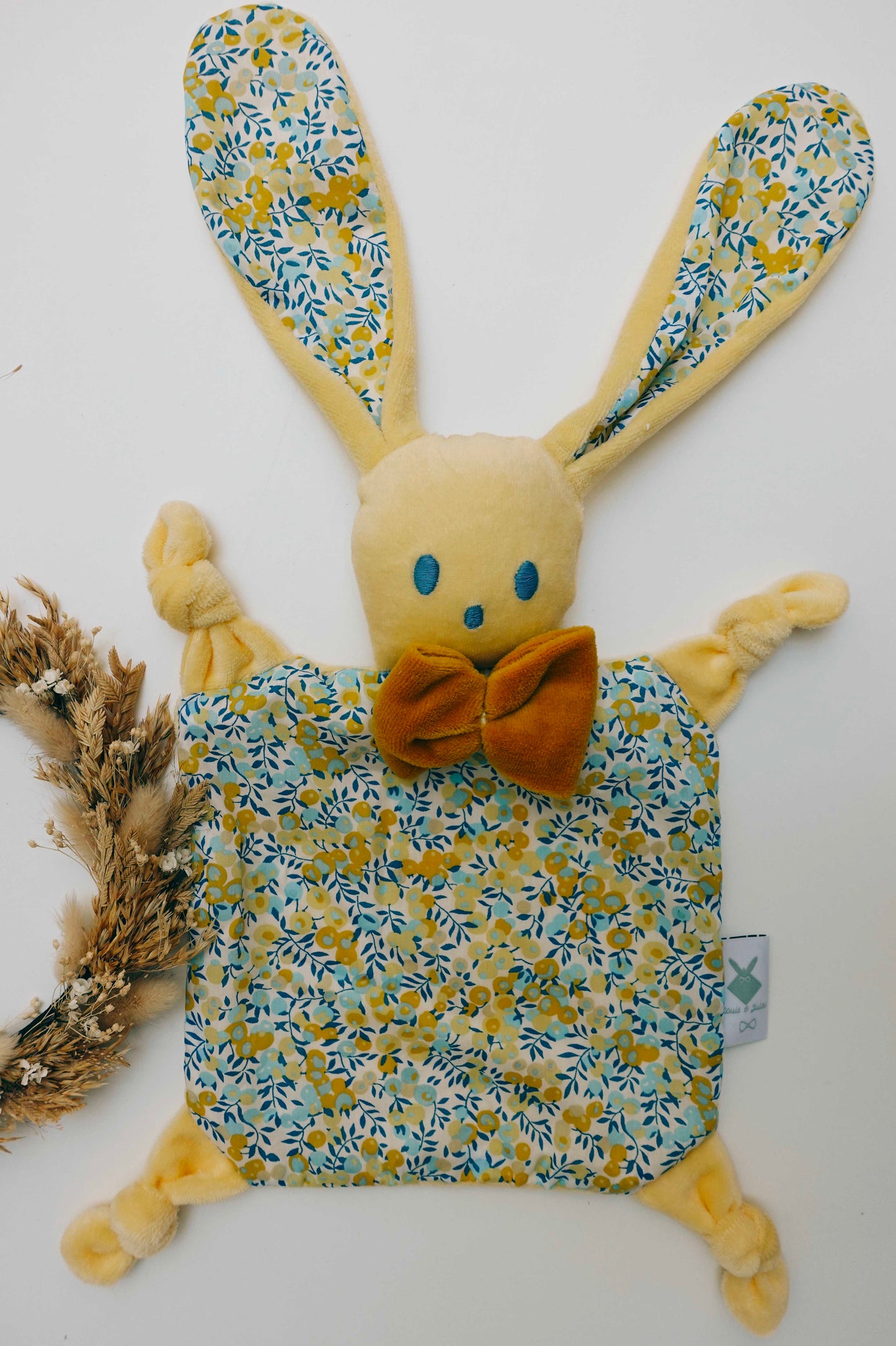 Doudou Velours Chouchou – Wiltshire Sunshine