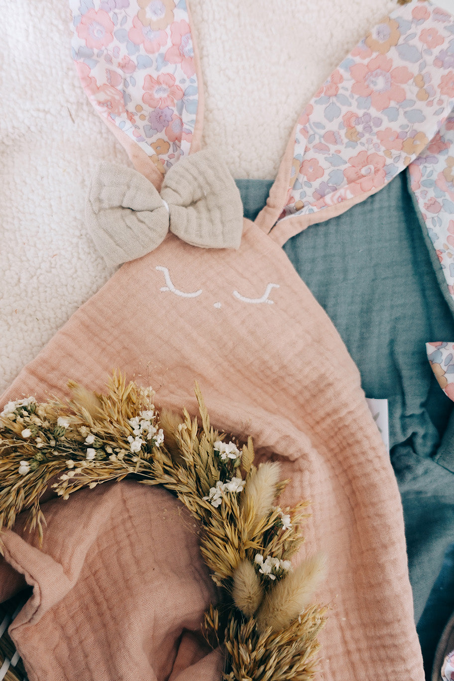 PROTOTYPE - Doudou lange Classique - Betsy Blush