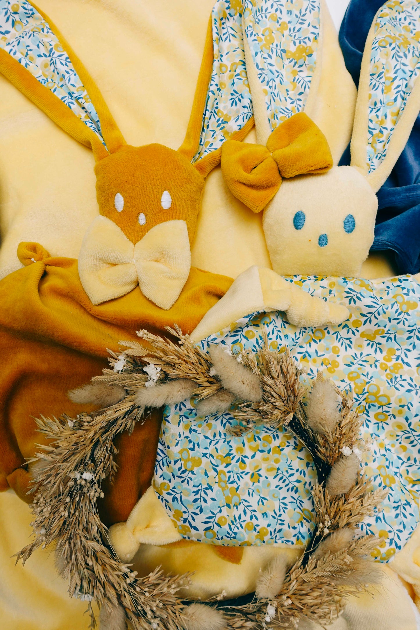 Doudou Velours Chouchou – Wiltshire Sunshine