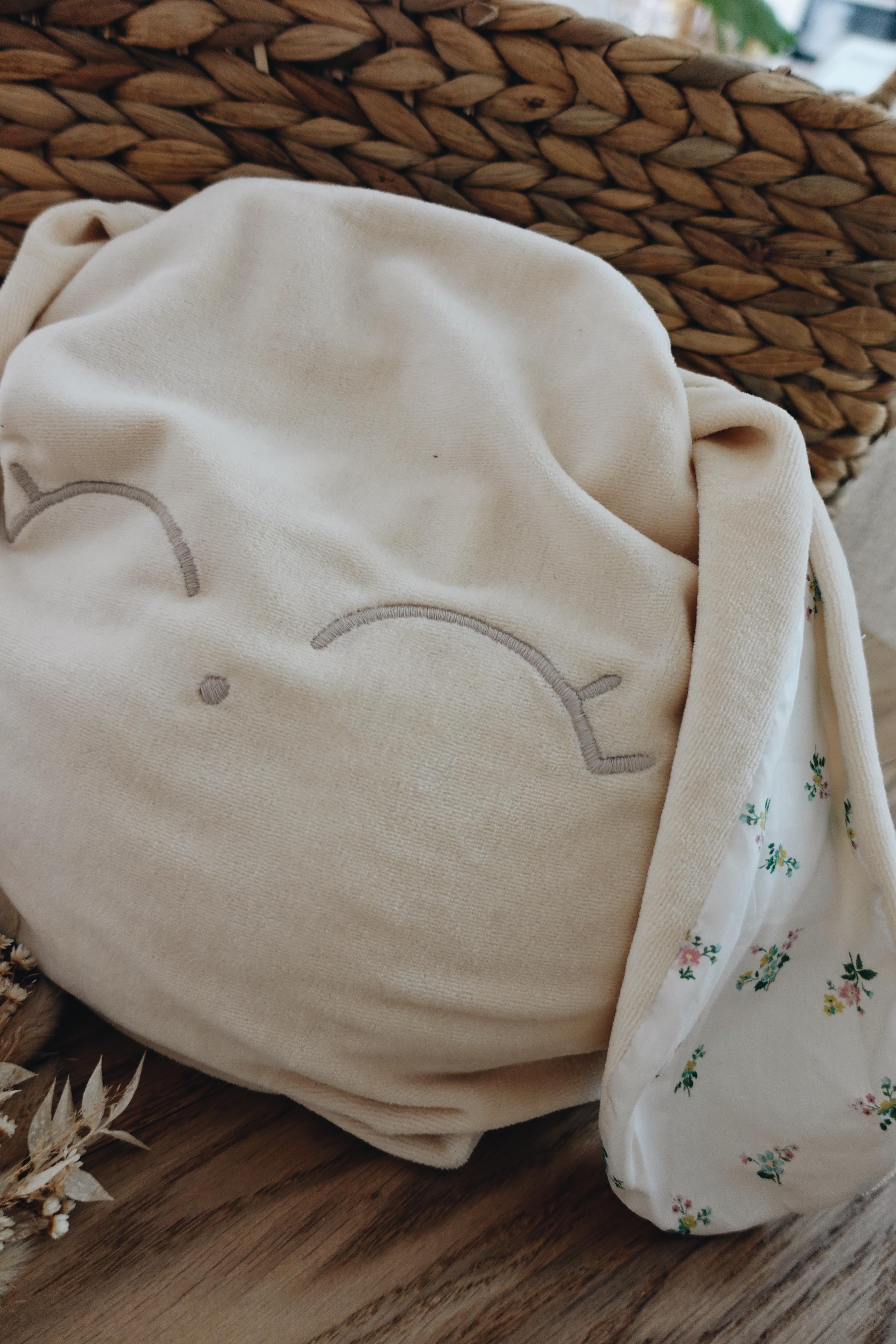 PROTOTYPE - Petit Coussin Velours - Posy