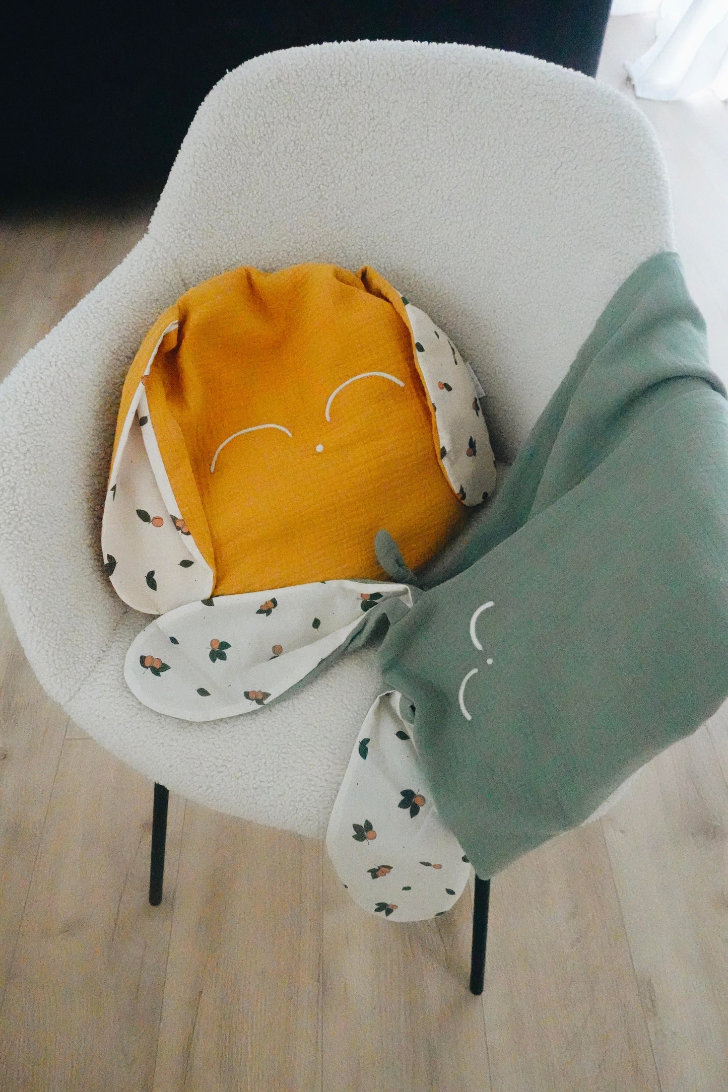 PROTOTYPE - Petit Coussin Lange - Crème d'Abricots