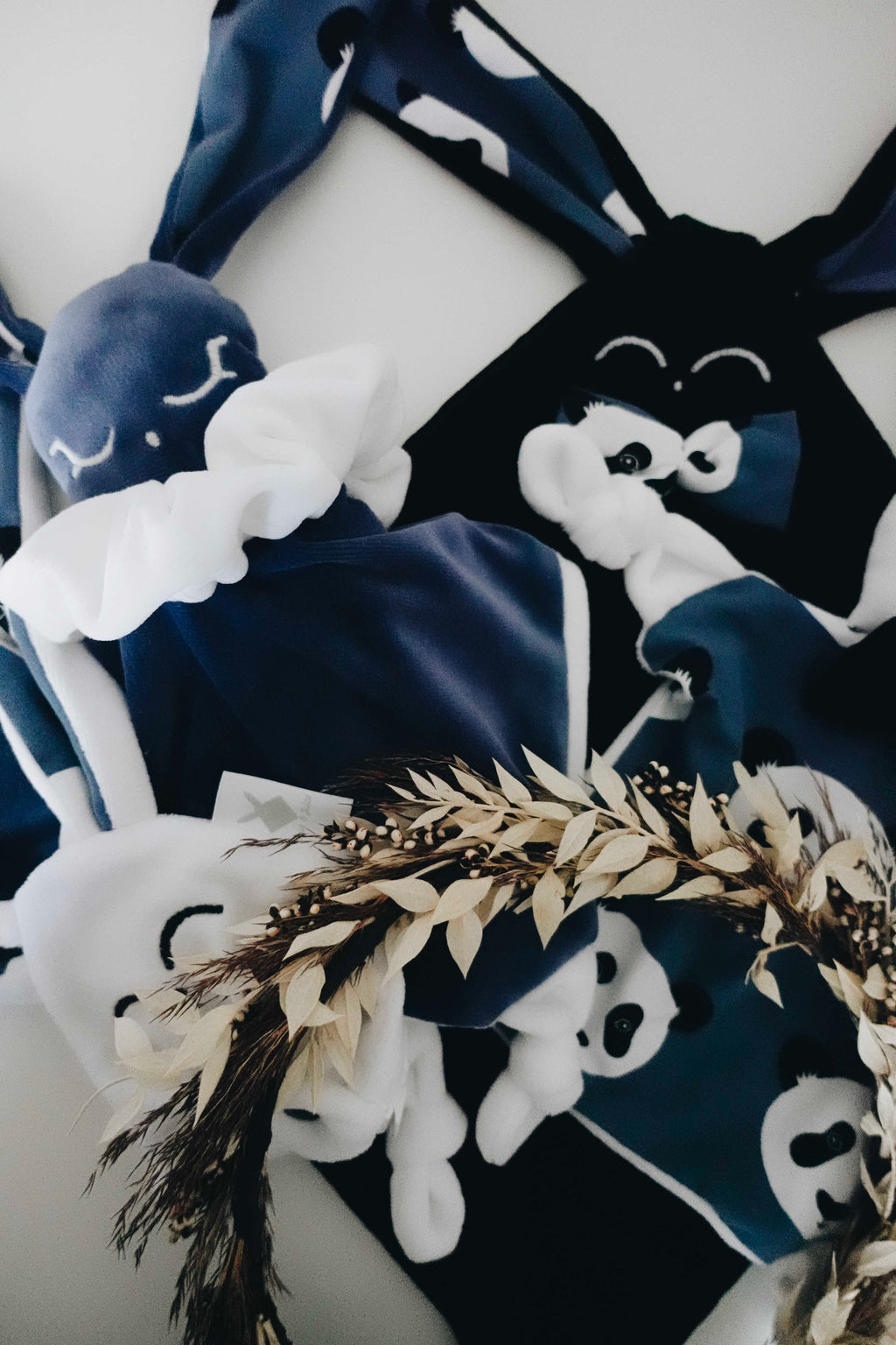 Doudou Velours Câlin Noeuds - Pandas