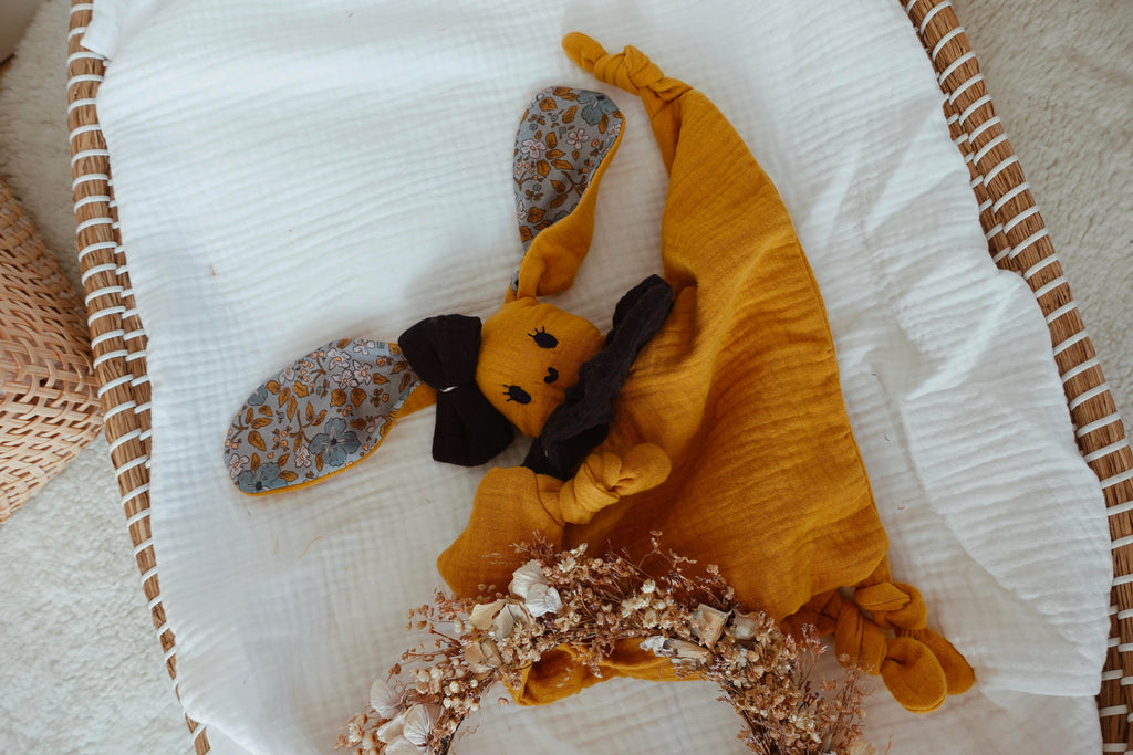 Doudou Lange Câlin Noeuds - Bloomfield