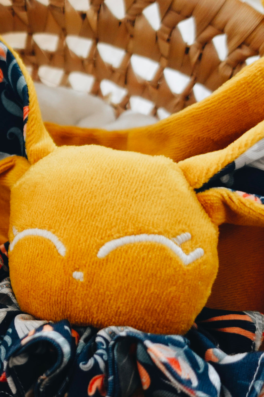 PROTOTYPE - Doudou Velours Câlin Noeuds - Lac Magique