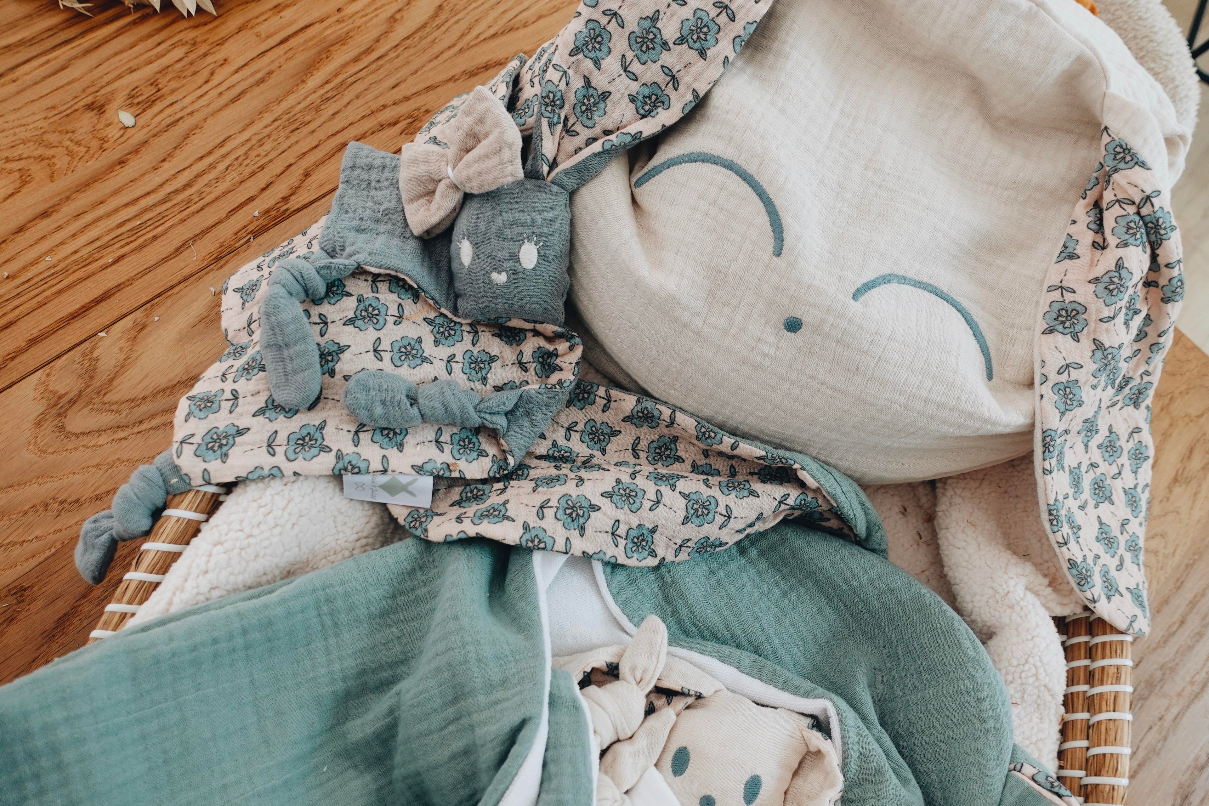 PROTOTYPE - Doudou Lange Chouchou – Turquoise Petals