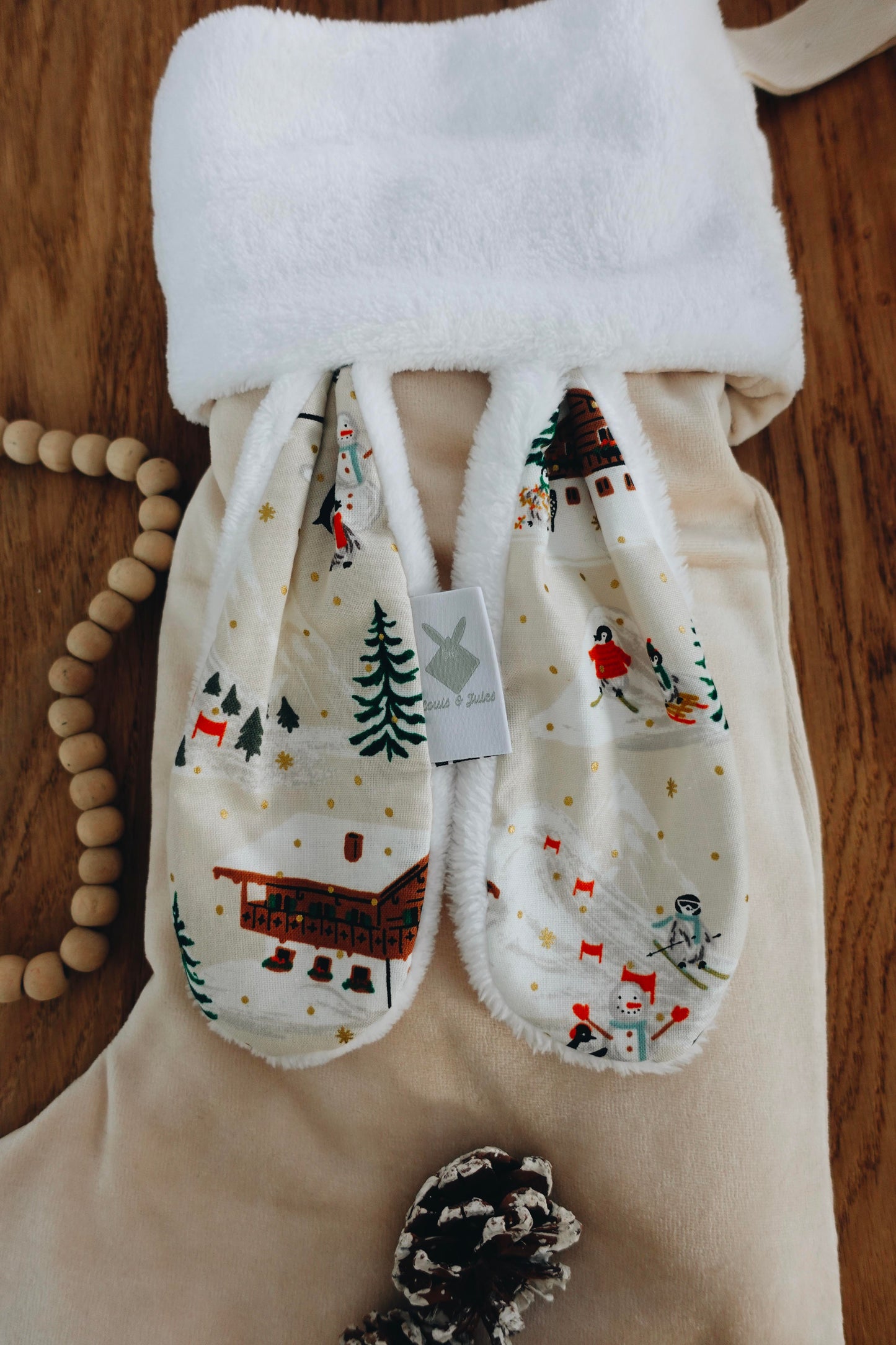 Chaussette de Noël - Penguin Village