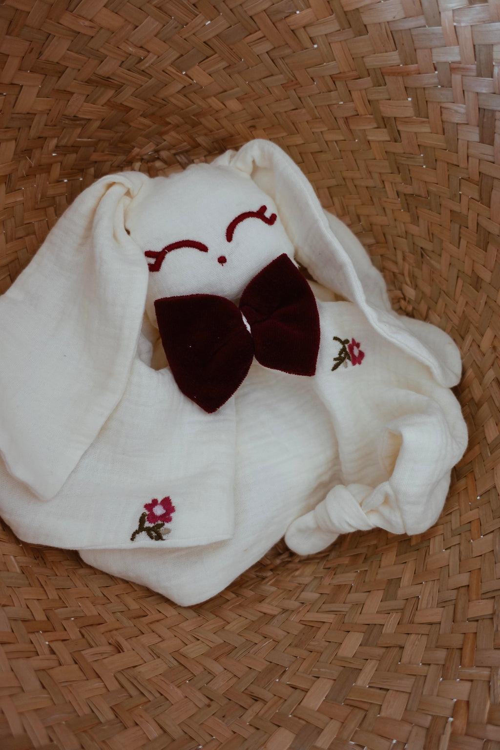 Doudou Lange Câlin Noeuds - Fleurs Brodées