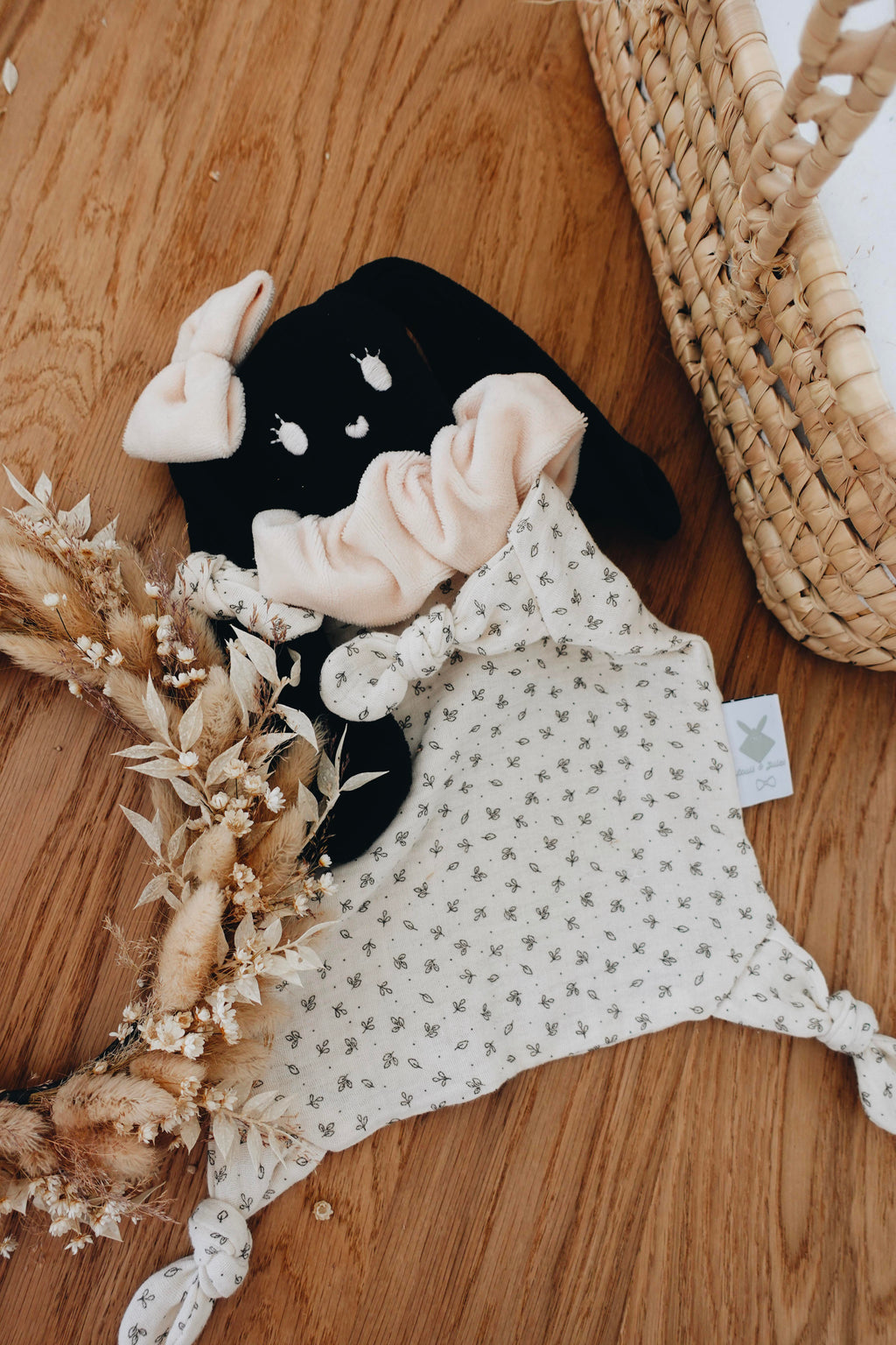 PROTOTYPE - Doudou Mousseline Feuilles