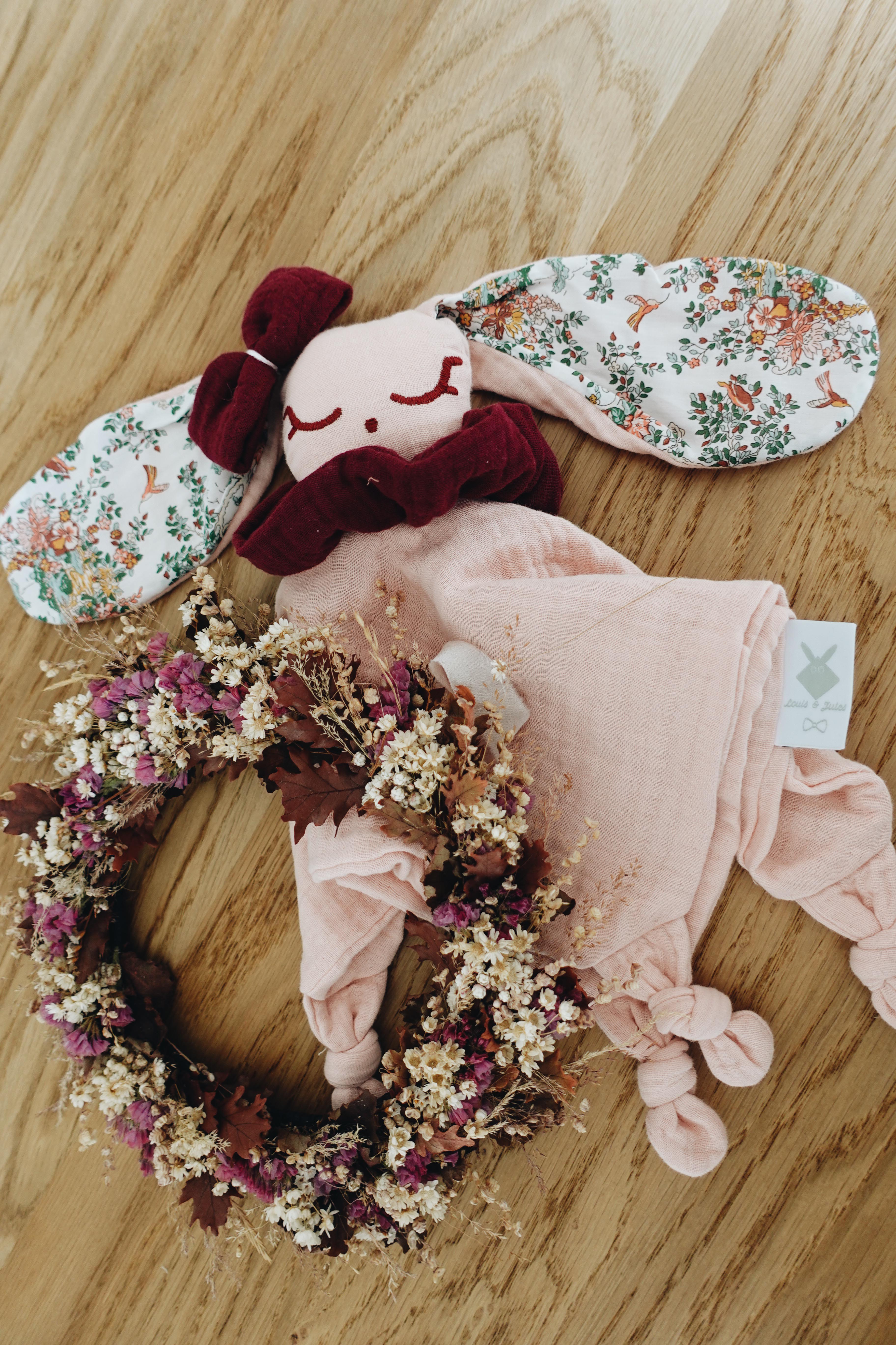 PROTOTYPE - Doudou Lange Câlin Noeuds - Wonderland