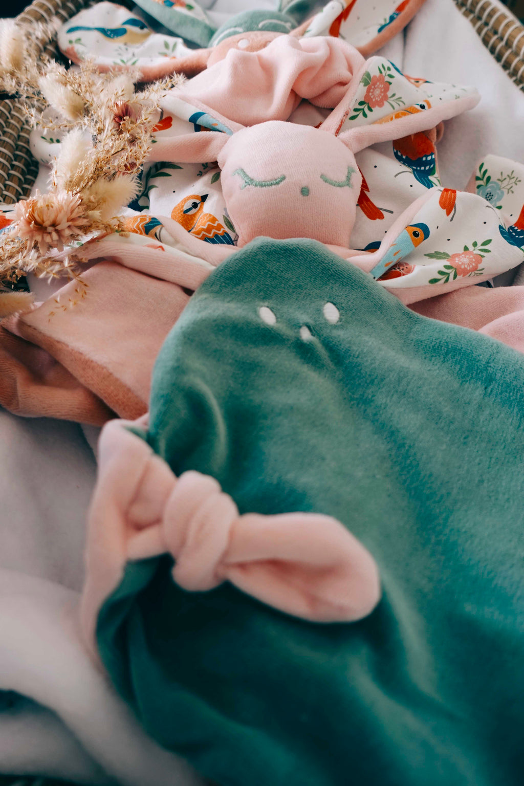 Doudou Velours Mini Noeuds - Singing Birds