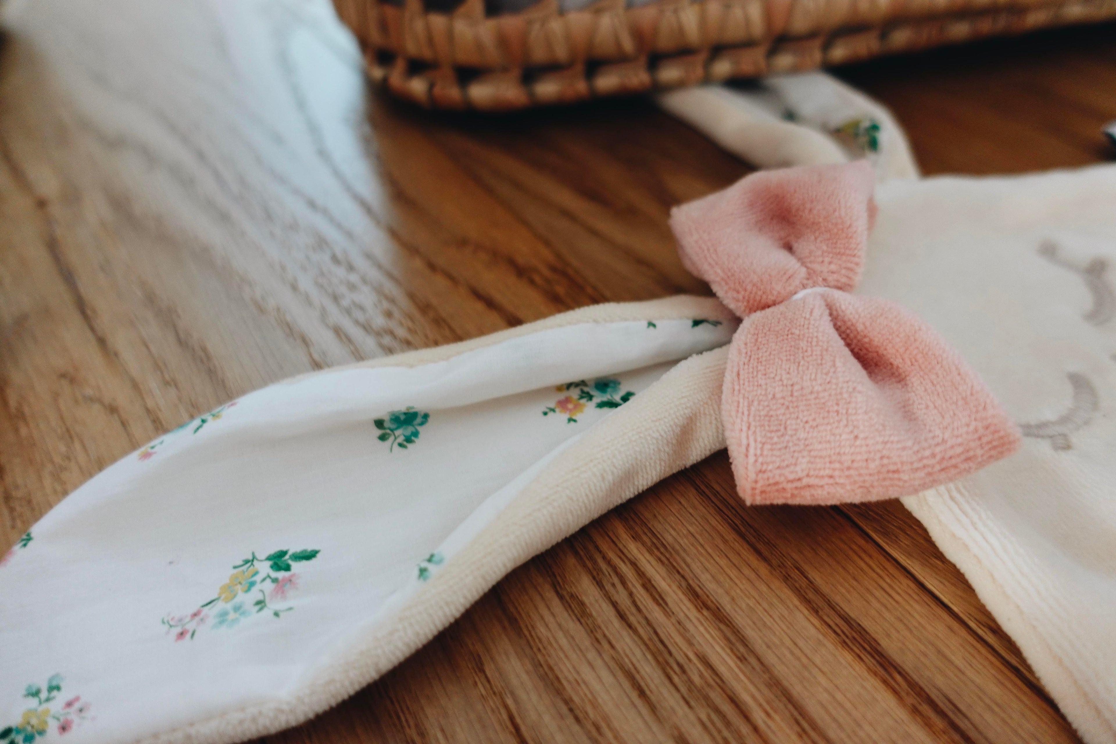 PROTOTYPE - Doudou Velours Mini Noeuds - Posy