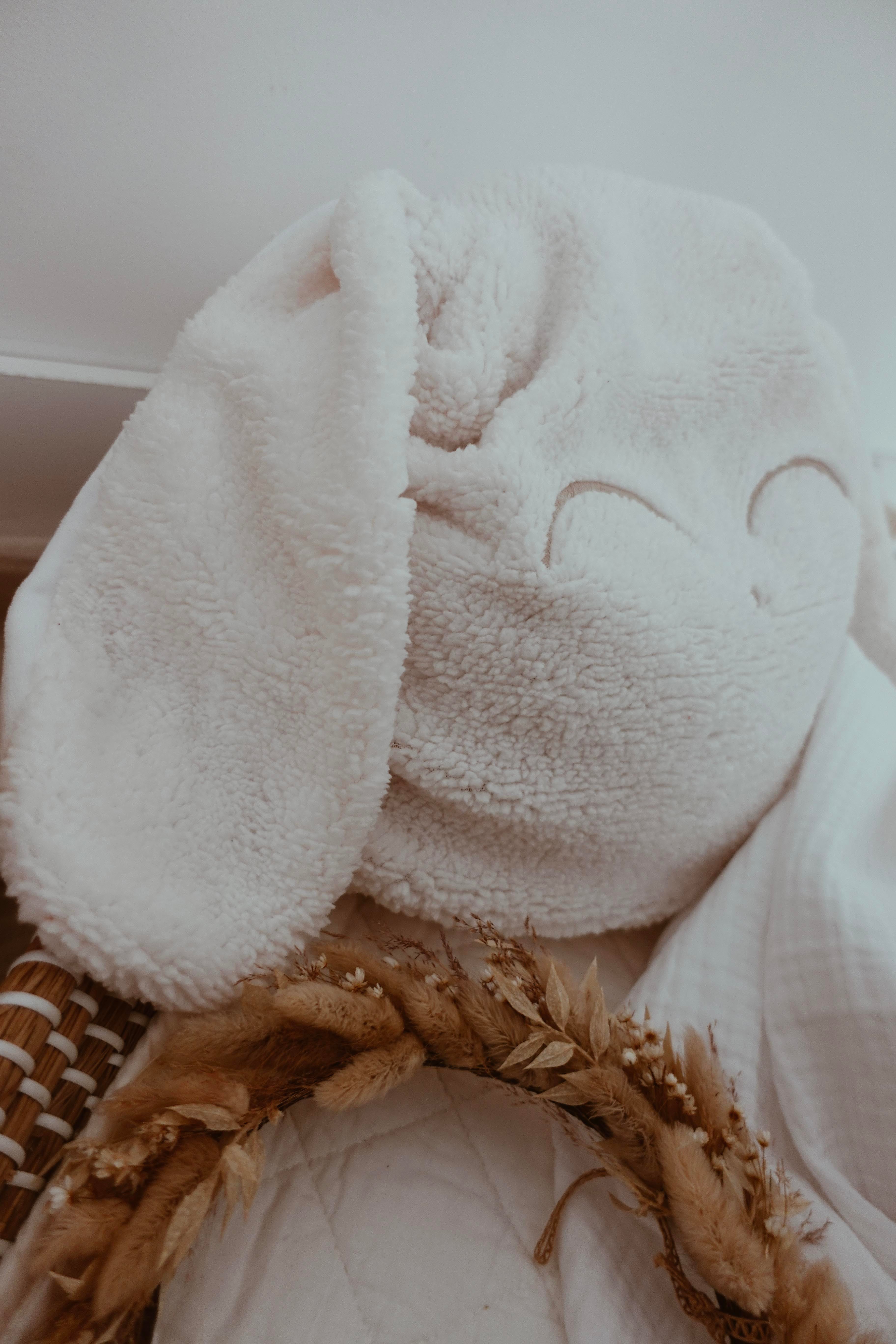 Petit Coussin Moumoute Pure - Épaisse Lait