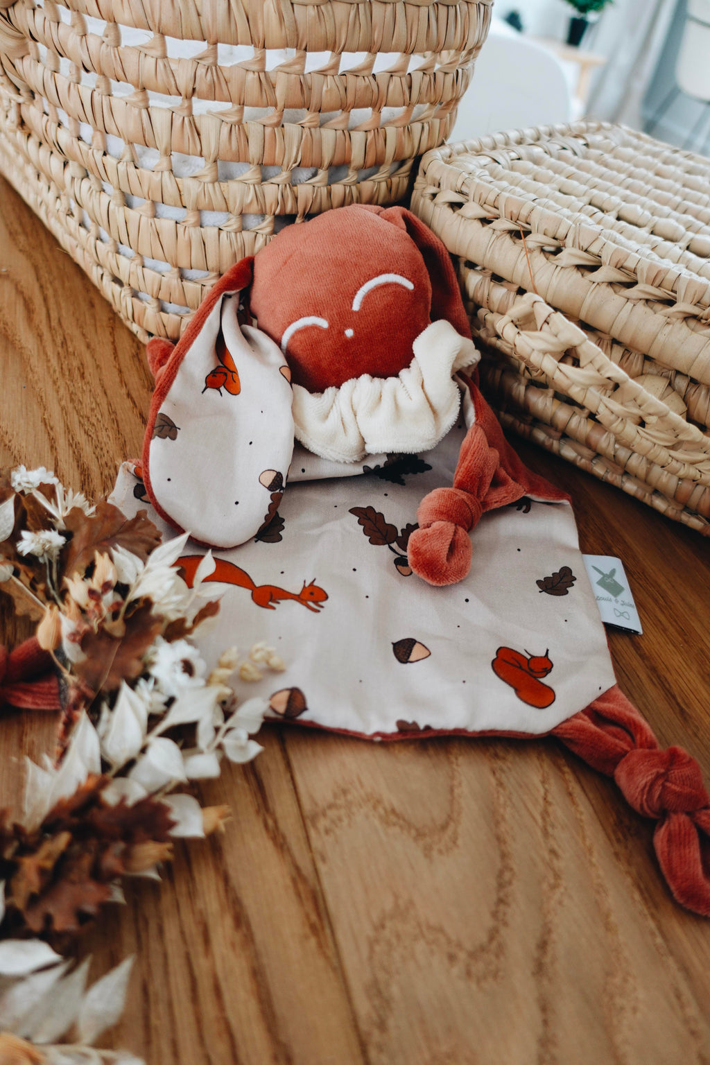 PROTOTYPE - Doudou Velours Chouchou - Ecureuil