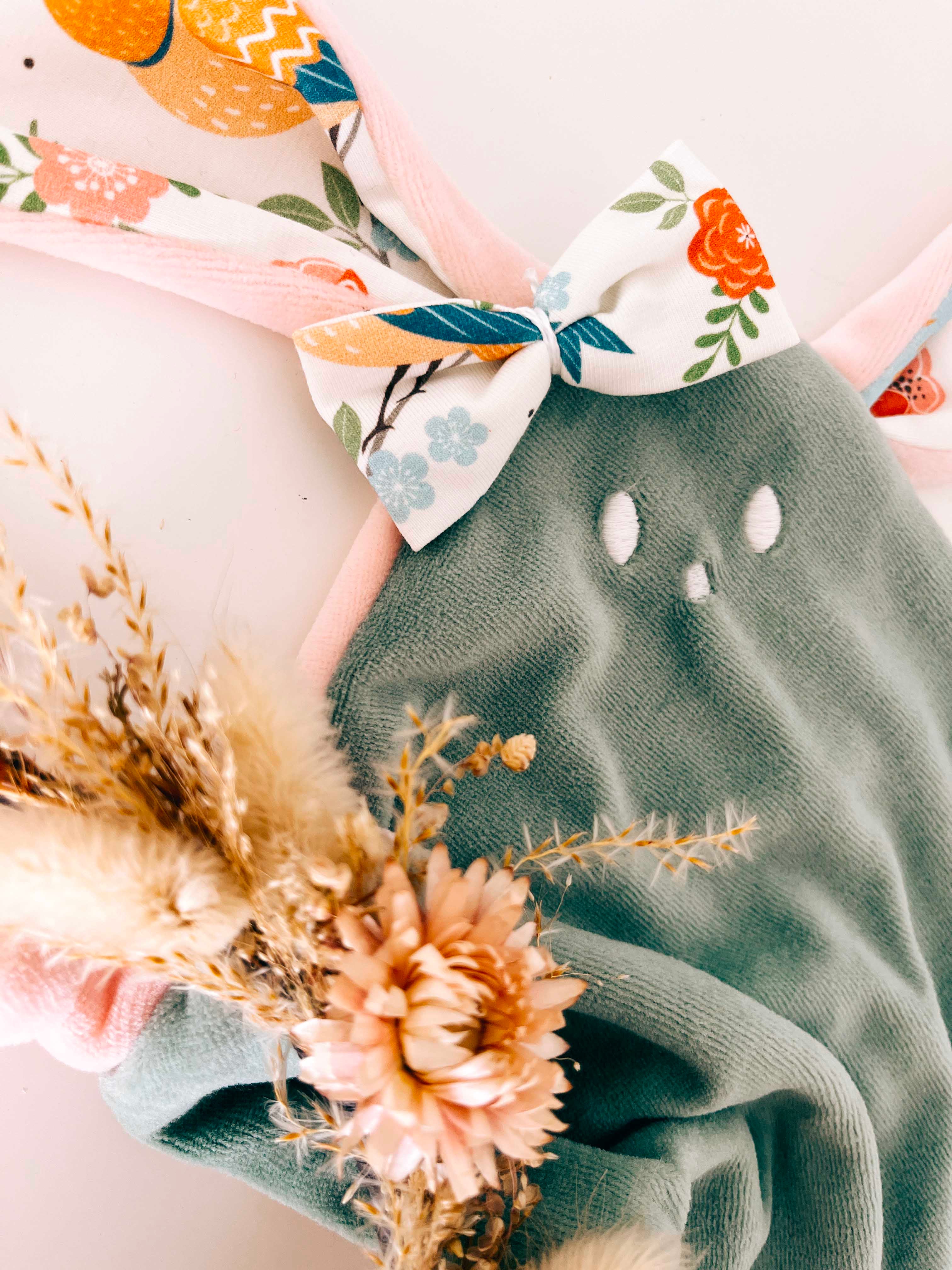Doudou Velours Mini Noeuds - Singing Birds