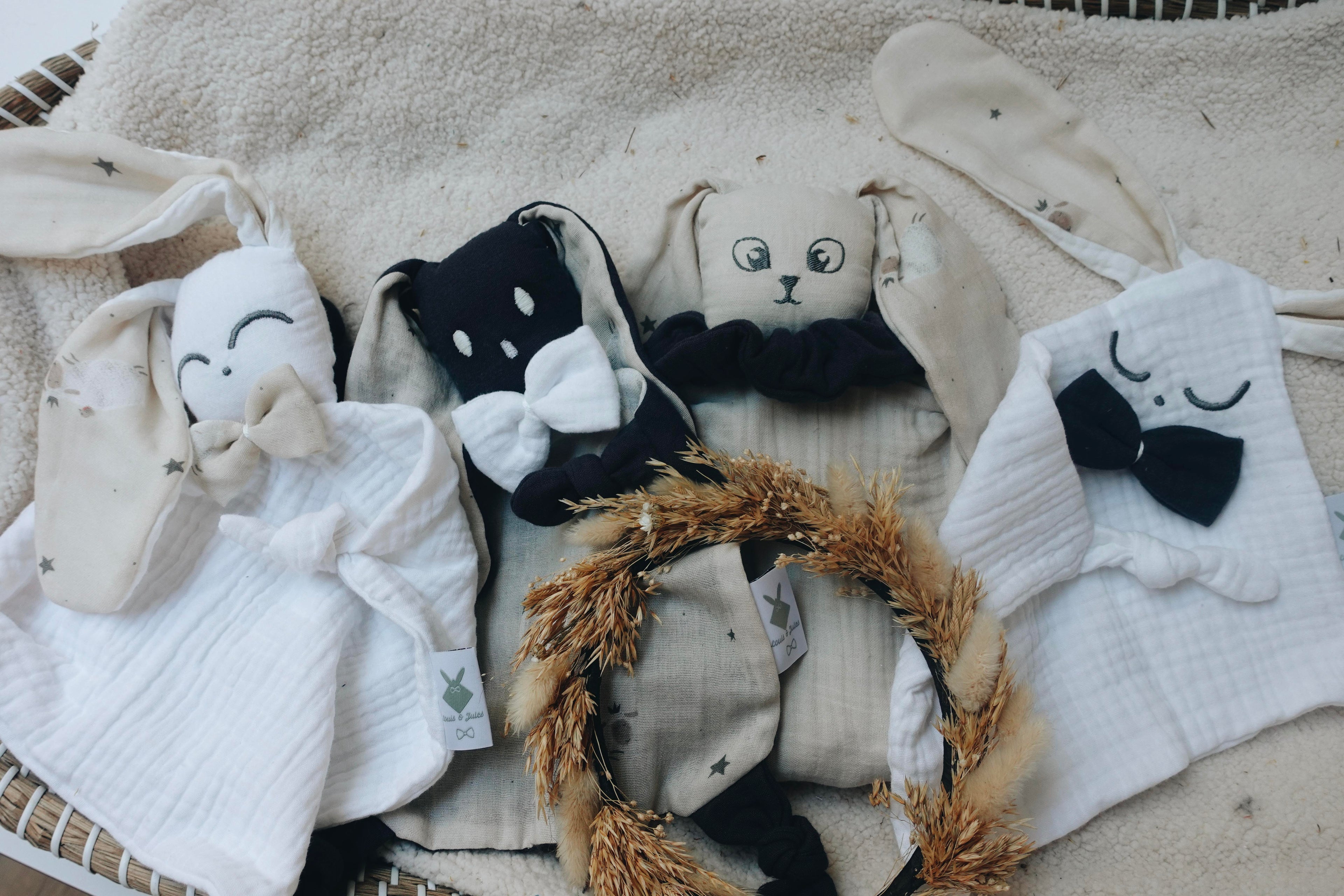 Doudou Lange Mini Noeuds - Moutons