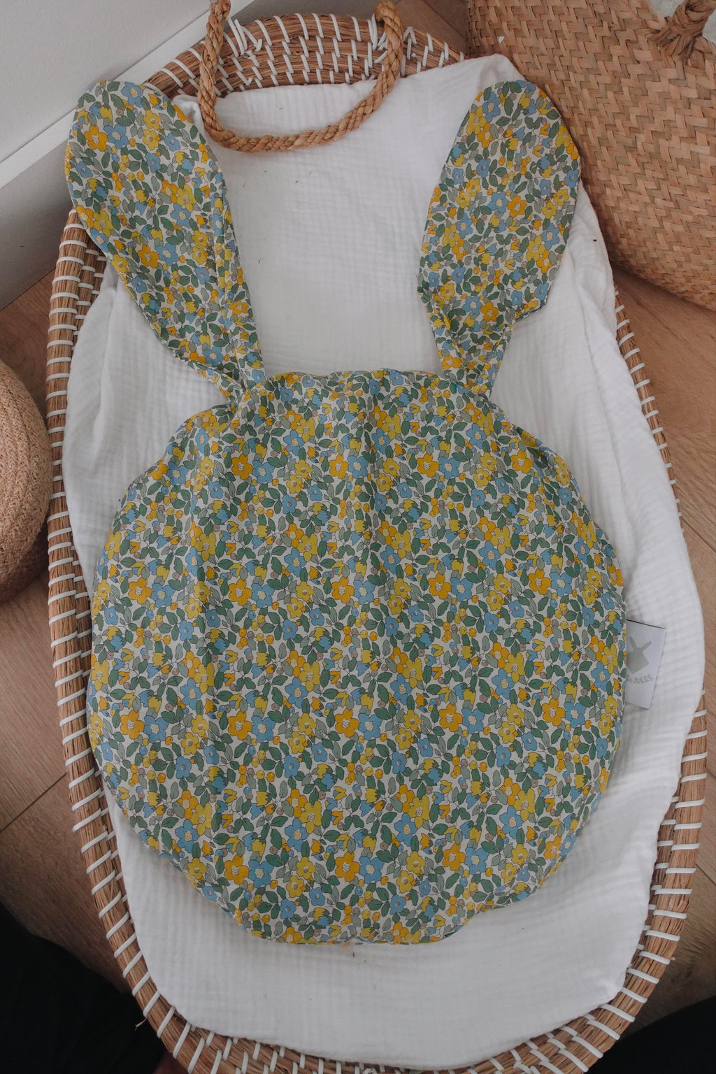 Petit Coussin Pièce unique - Liberty Betsy Yellow
