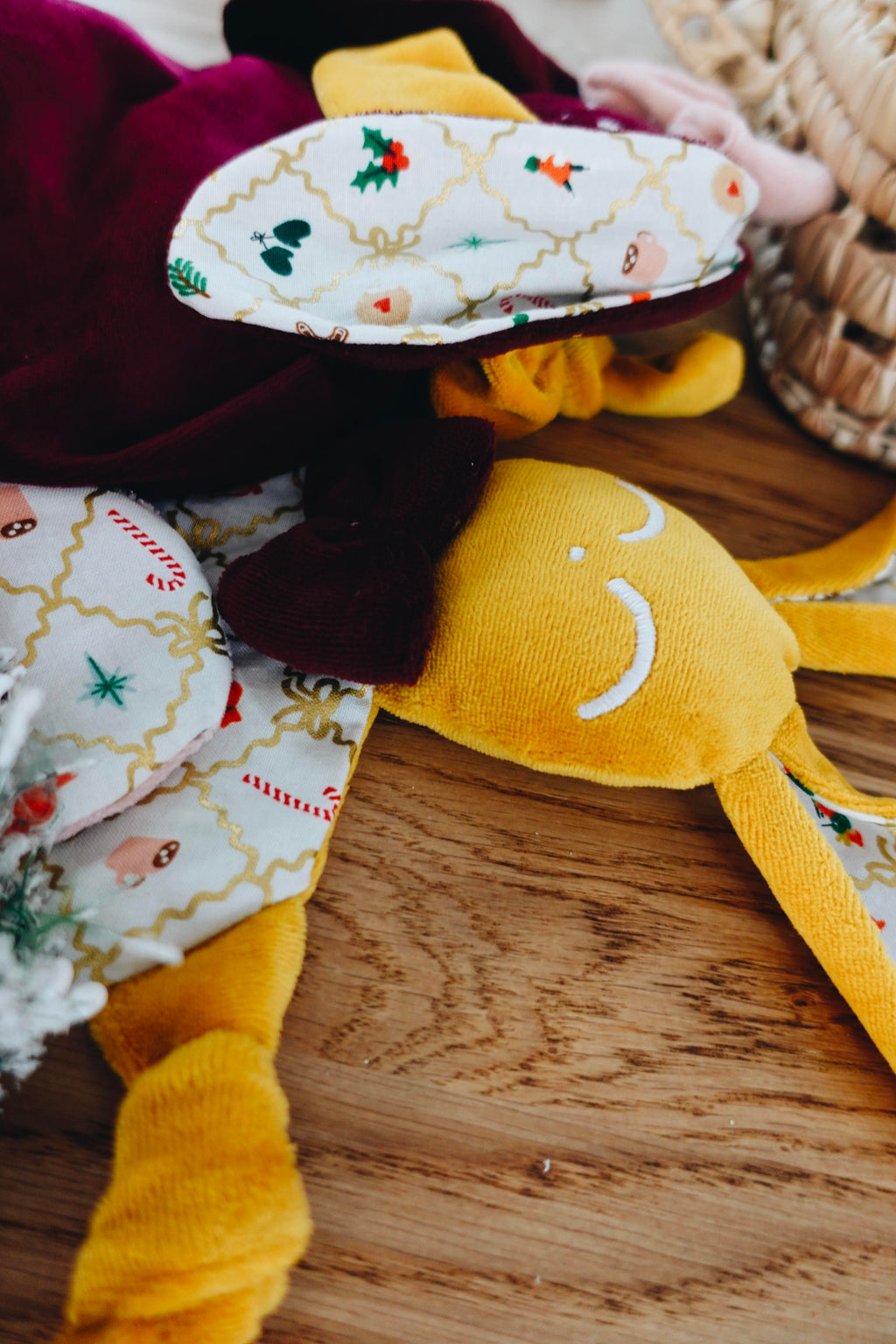 PROTOTYPE - Doudou Velours Chouchou - Holiday Argyle