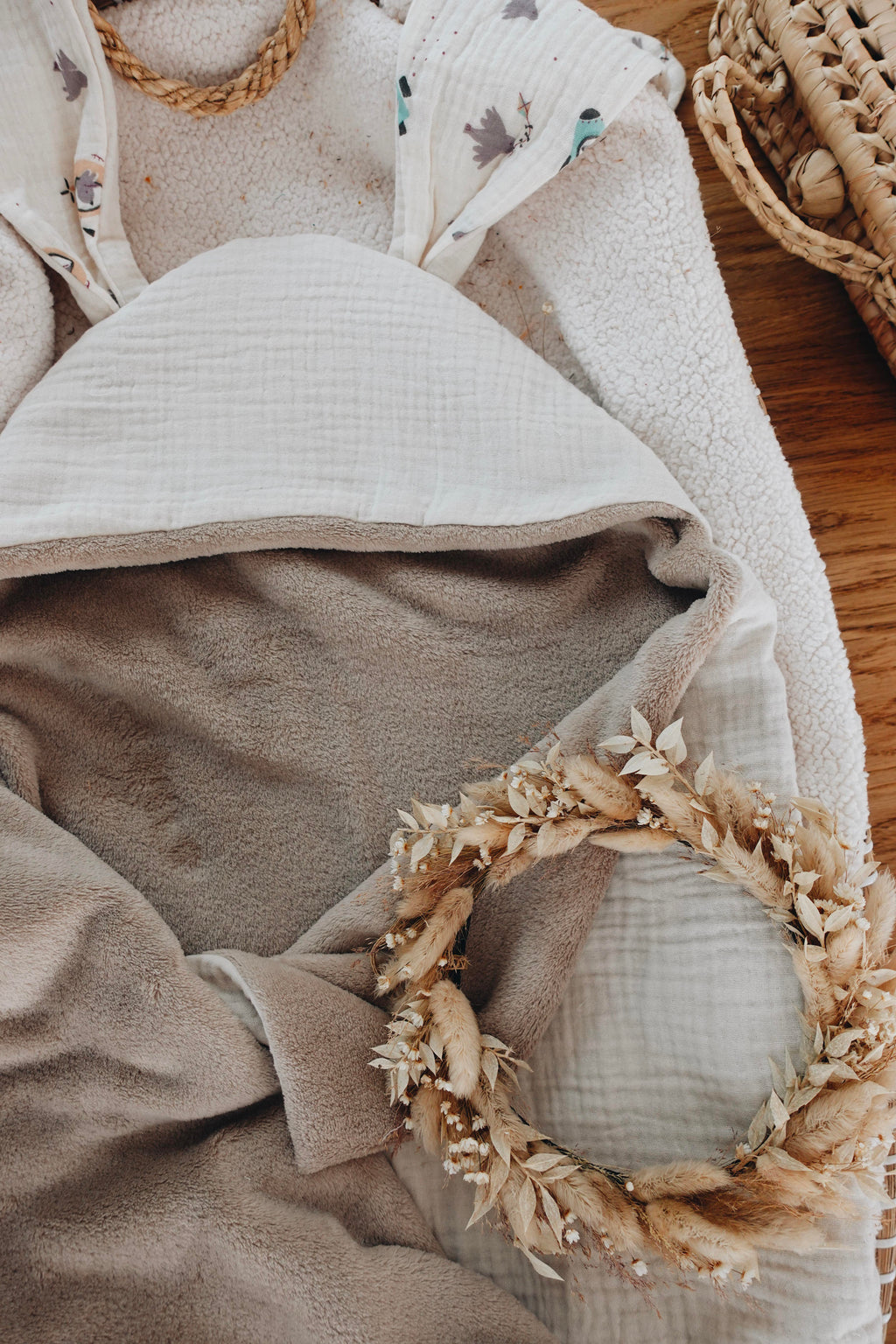 PROTOTYPE - Plaid Lange - Birds in the Sky